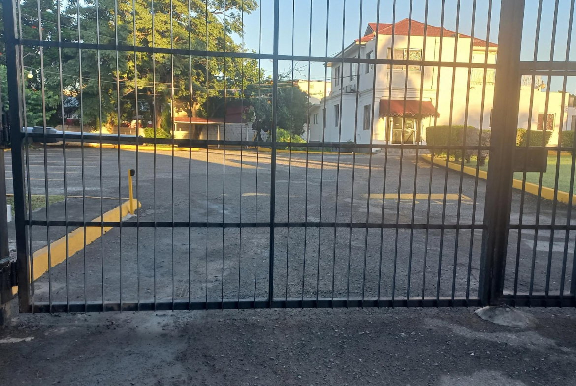 Second image of 3 Haughton Avenue, Kingston 10 in NEW KINGSTON, St. Andrew, Jamaica - property is For Sale