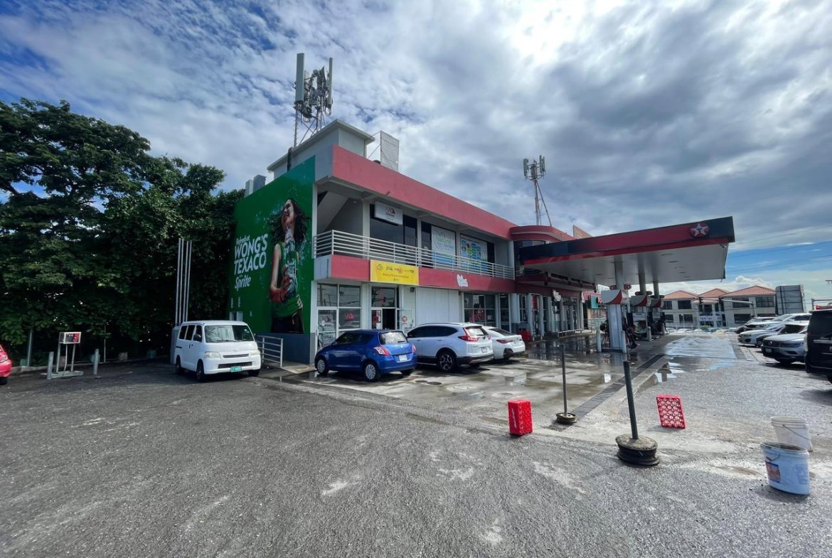 Eighth image of 10-94m Old Hope Road in Kingston 6, St. Andrew, Jamaica - property is For Rent