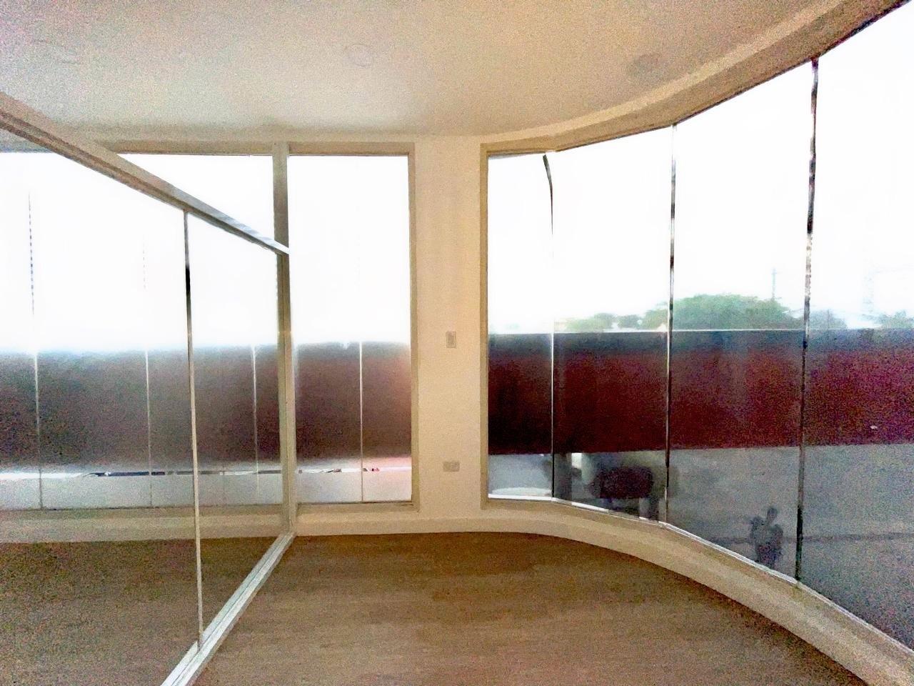 Ninth image of 10-94m Old Hope Road in Kingston 6, St. Andrew, Jamaica - property is For Rent