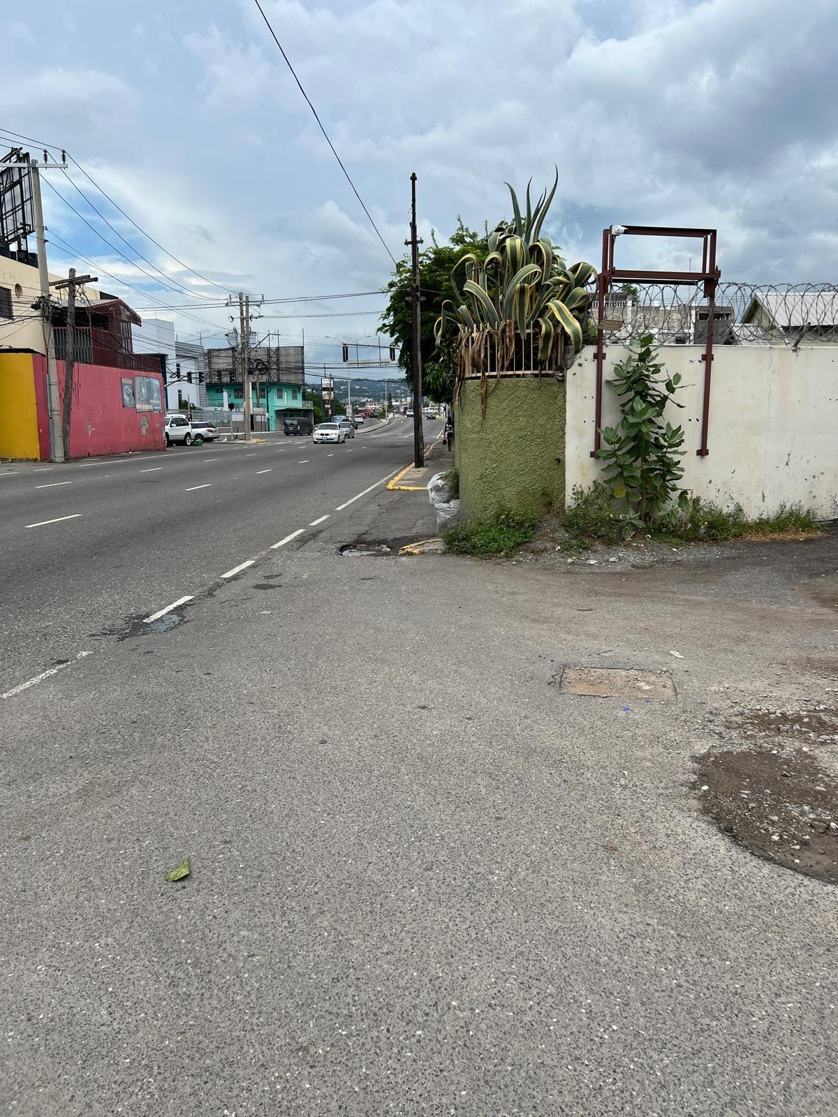 Third image of 12 North End Place in Kingston 10, St. Andrew, Jamaica - property is For Rent