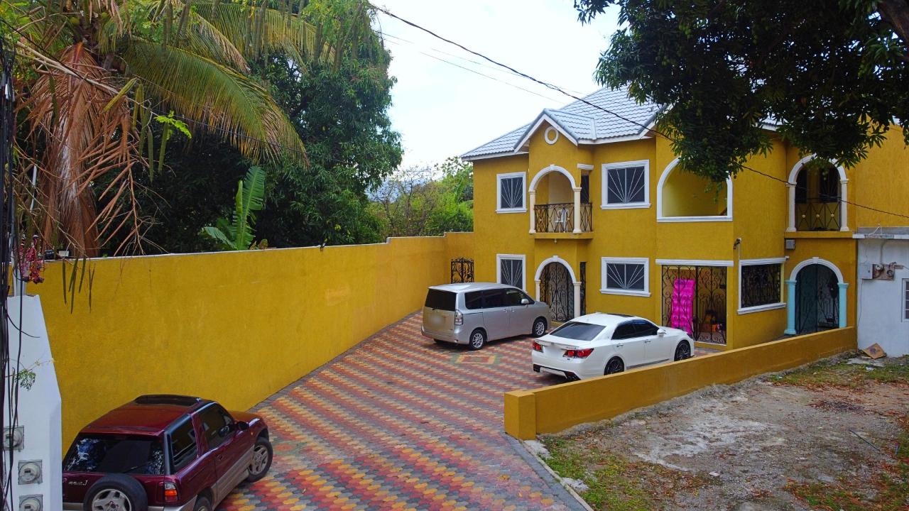 Prime-Investment-Opportunity-in-Havendale-Kingston-19-En-Bloc-Sale-of-4-Units Second image of 1 Idaho Drive in Kingston 19, St. Andrew, Jamaica - property is For Sale