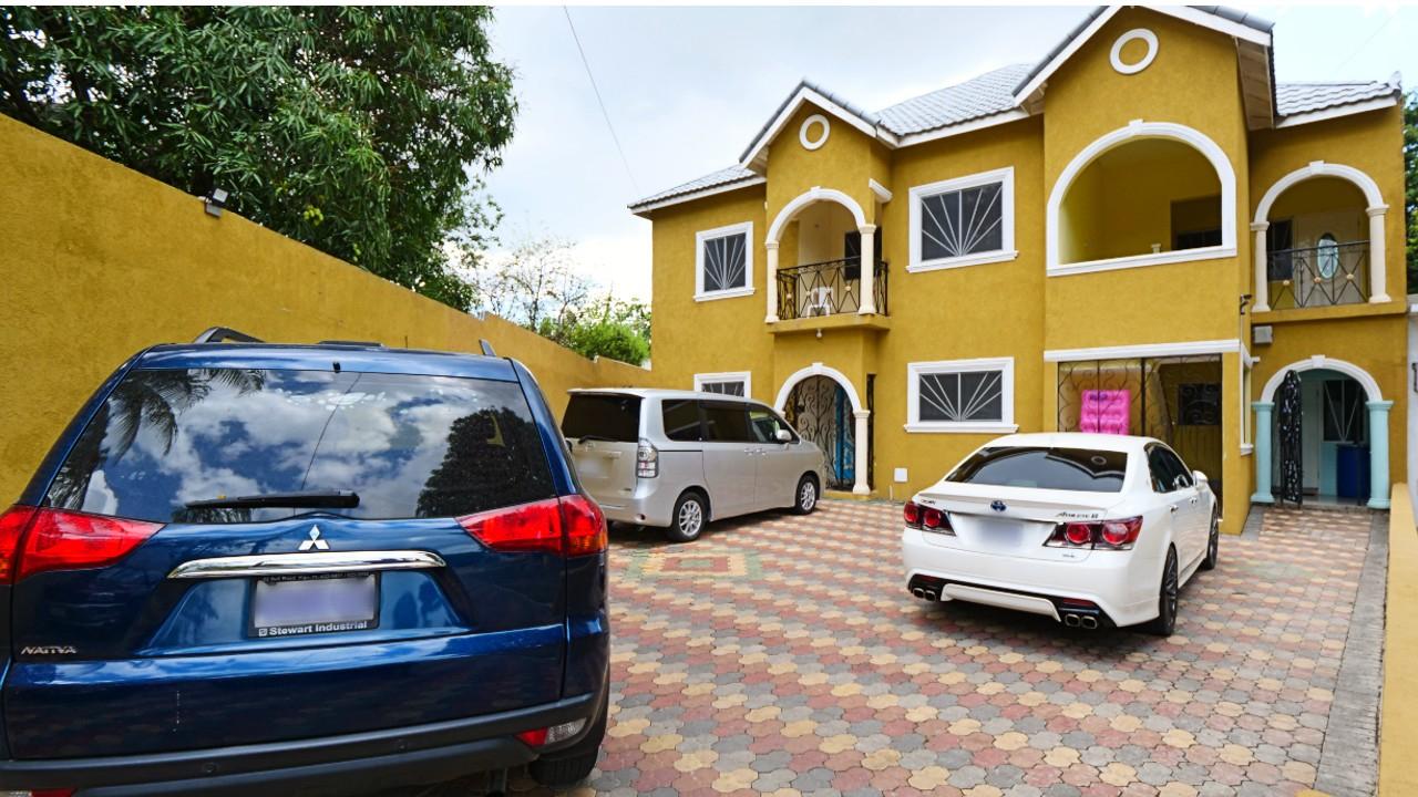 Prime-Investment-Opportunity-in-Havendale-Kingston-19-En-Bloc-Sale-of-4-Units Sixth image of 1 Idaho Drive in Kingston 19, St. Andrew, Jamaica - property is For Sale