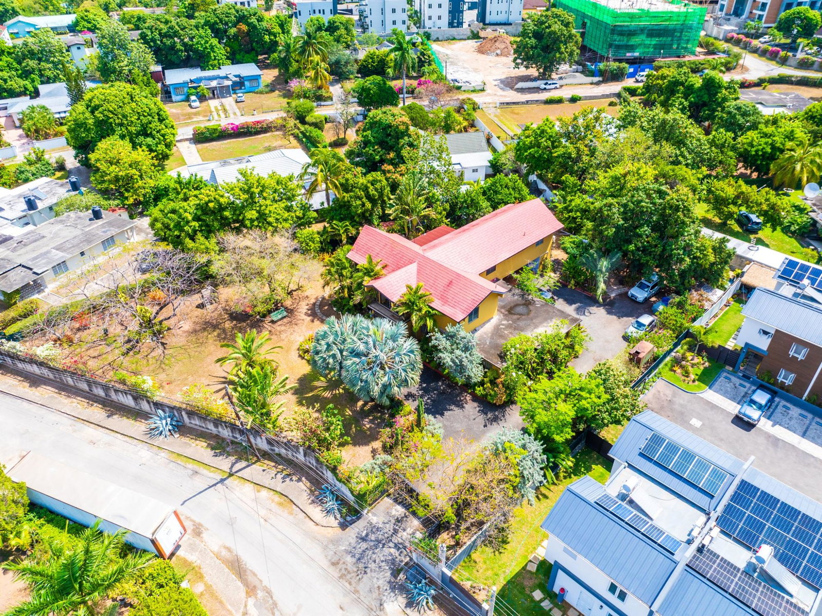 Thirteenth image of 17 Halifax Ave in Kingston 6, St. Andrew, Jamaica - property is For Sale