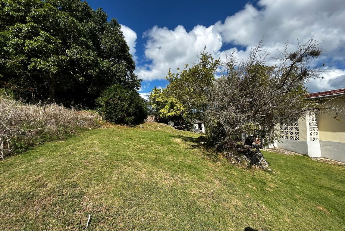 Second image of Lincoln Road in Browns Town, St. Ann, Jamaica - property is For Sale