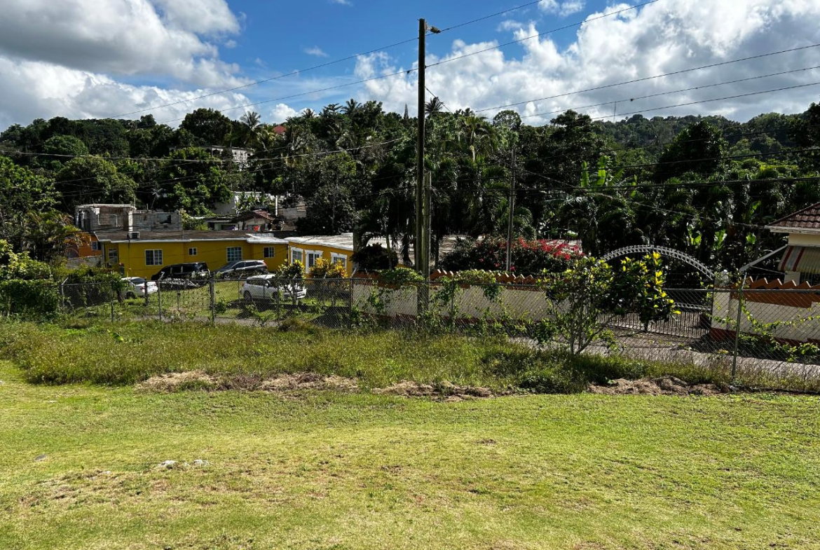 Tenth image of Lincoln Road in Browns Town, St. Ann, Jamaica - property is For Sale