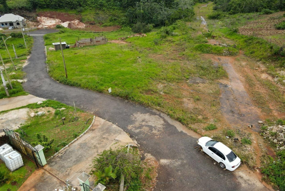 Fifth image of Lot-11 Daly's Grove, Manchester in Knockpatirck, Manchester, Jamaica - property is For Sale