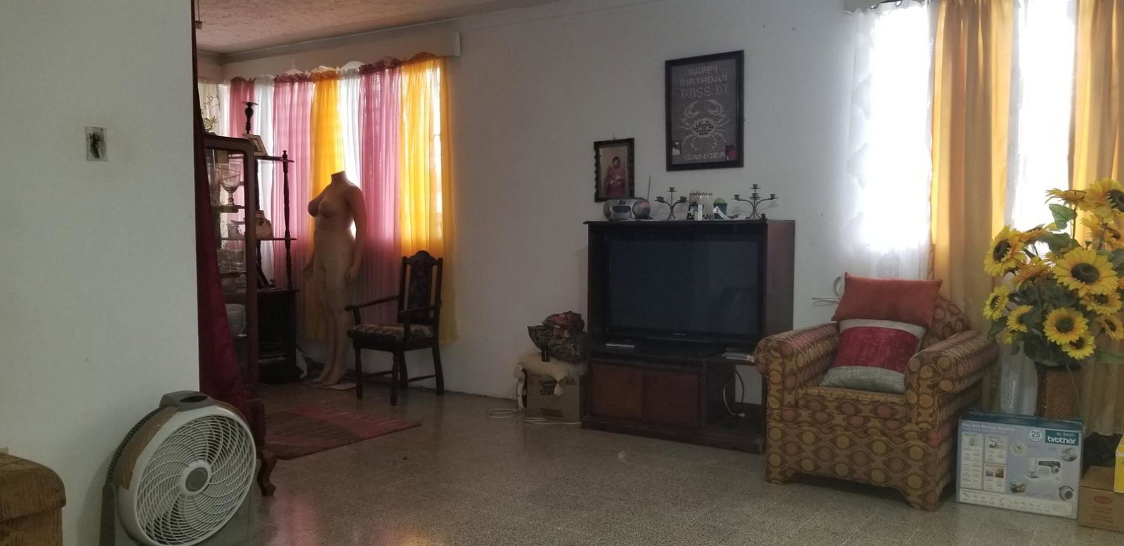 Eighth image of 35 Lawrence Avenue in Kingston 8, St. Andrew, Jamaica - property is For Sale