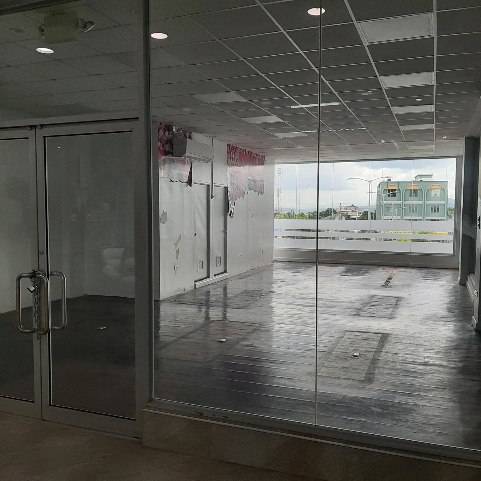 Second image of 10u-20 Constant Spring Road in Kingston 10, St. Andrew, Jamaica - property is For Rent