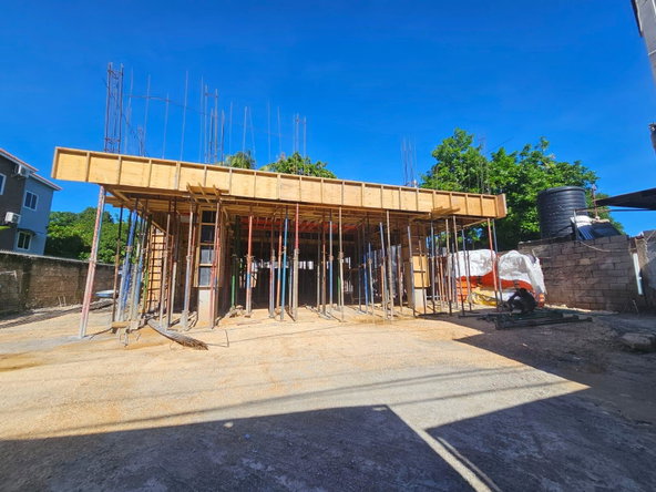 Sixth image of 9 Mannings Avenue in Mannings Hill, St. Andrew, Jamaica - property is For Sale