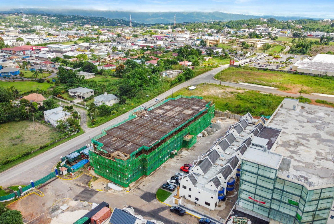 Eighth image of Suite A06-block a Bloomfield in Mandeville, Manchester, Jamaica - property is For Sale