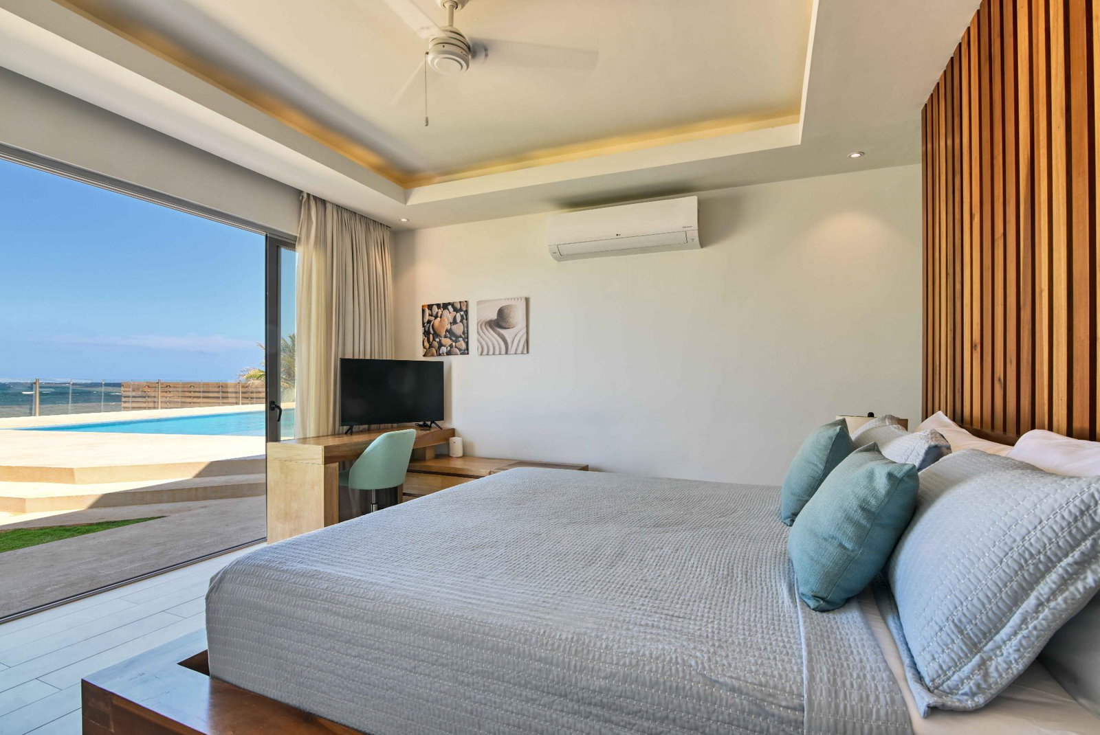 Se-Villa-Luxurious-Beachfront-Villa-for-Sale-in-St.-Ann-Jamaica Thirteenth image of Bengal Beach in Discovery Bay, St. Ann, Jamaica - property is For Sale