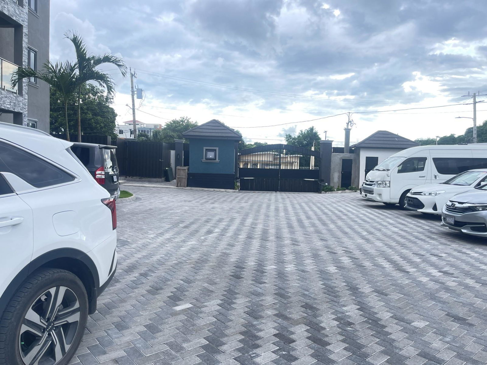 Third image of Darlington Avenue in CONSTANT SPRING, St. Andrew, Jamaica - property is For Sale