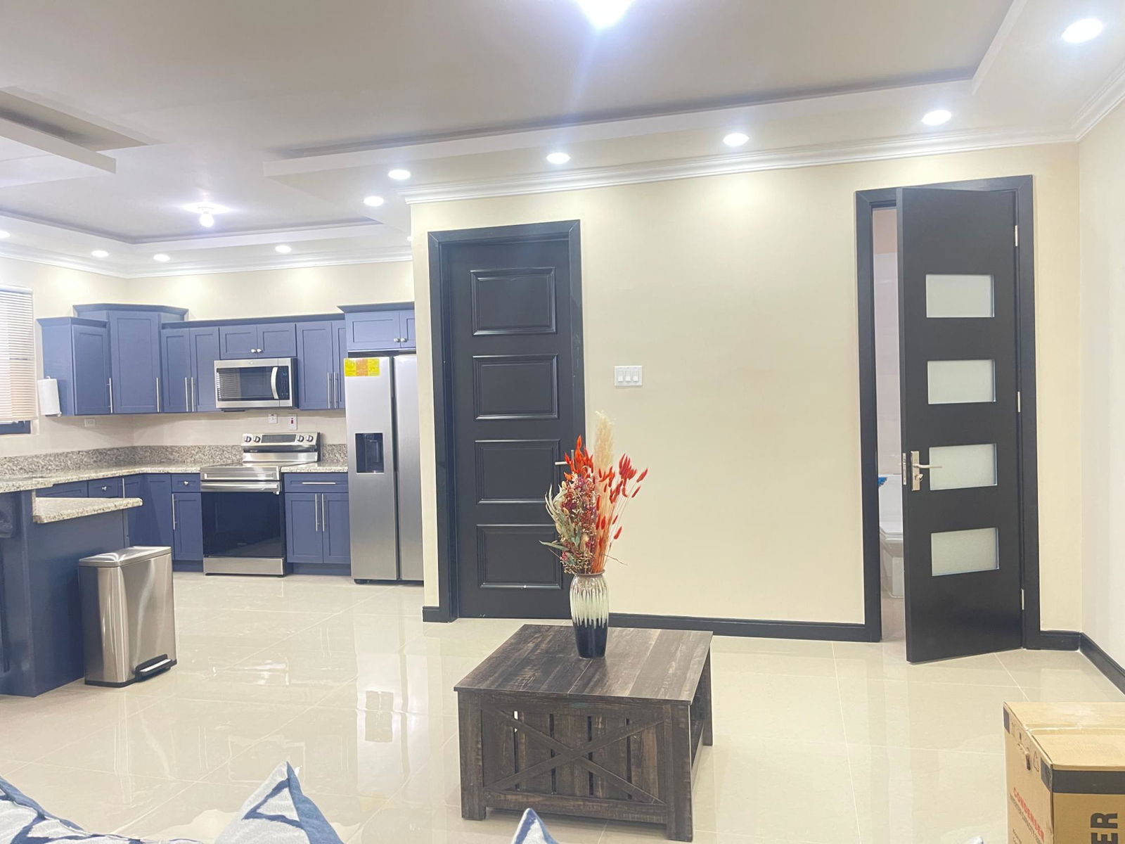 Seventh image of Darlington Avenue in CONSTANT SPRING, St. Andrew, Jamaica - property is For Sale