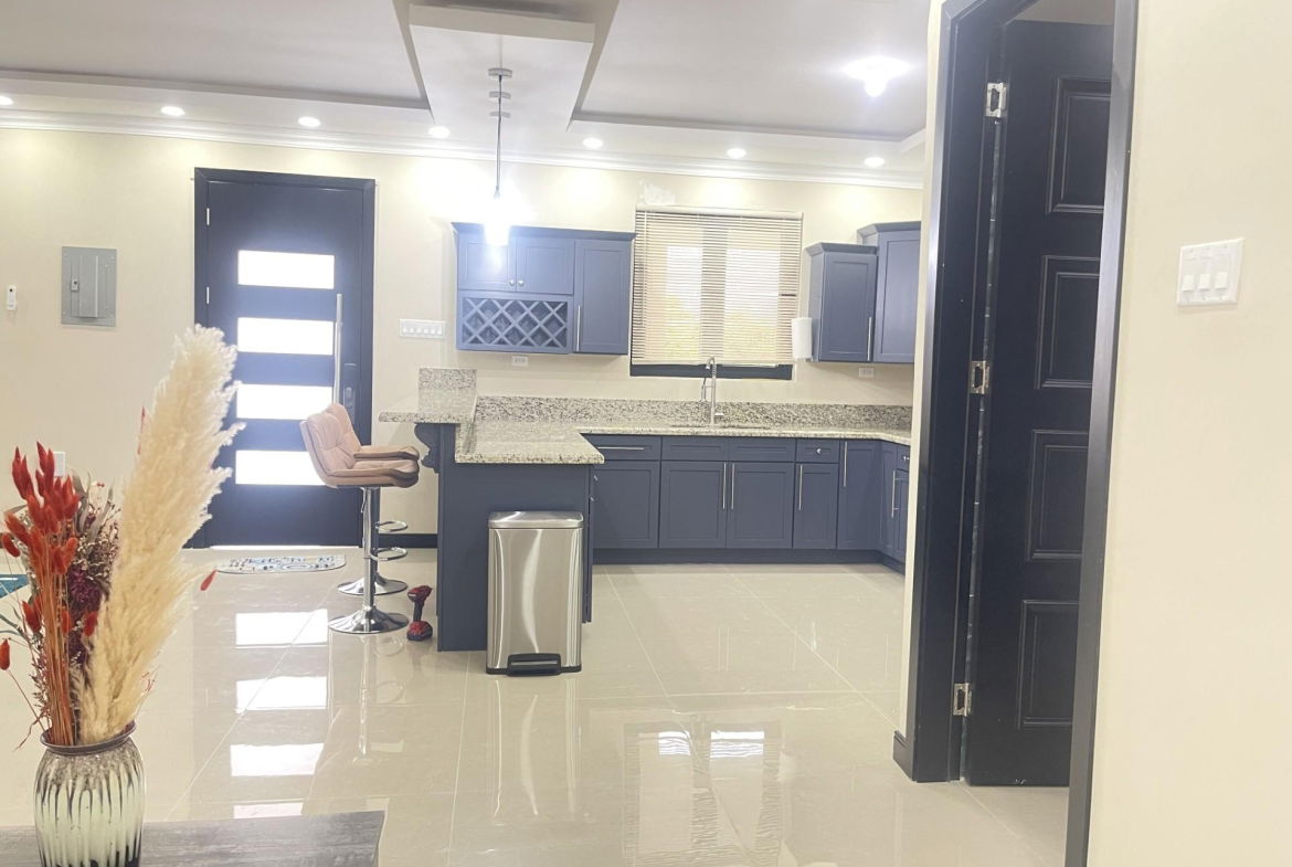 Tenth image of Darlington Avenue in CONSTANT SPRING, St. Andrew, Jamaica - property is For Sale