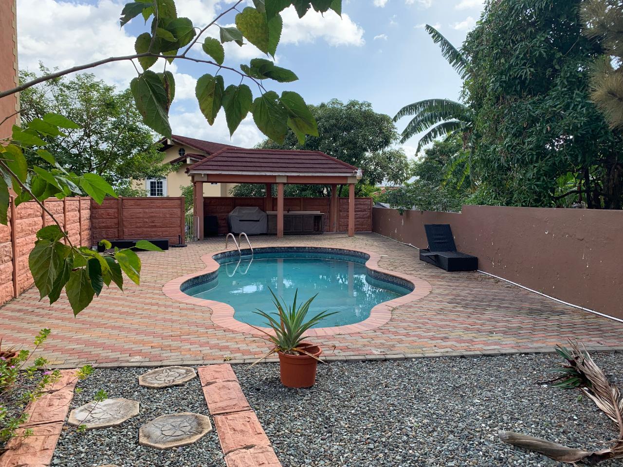 Spacious-2-Bedroom-Apartment-for-Sale-in-Brentwood-Terrace-Jamaica Twenty-Fourth image of 11-lot 63 Brentwood Terrace in Kingston 19, St. Andrew, Jamaica - property is For Sale