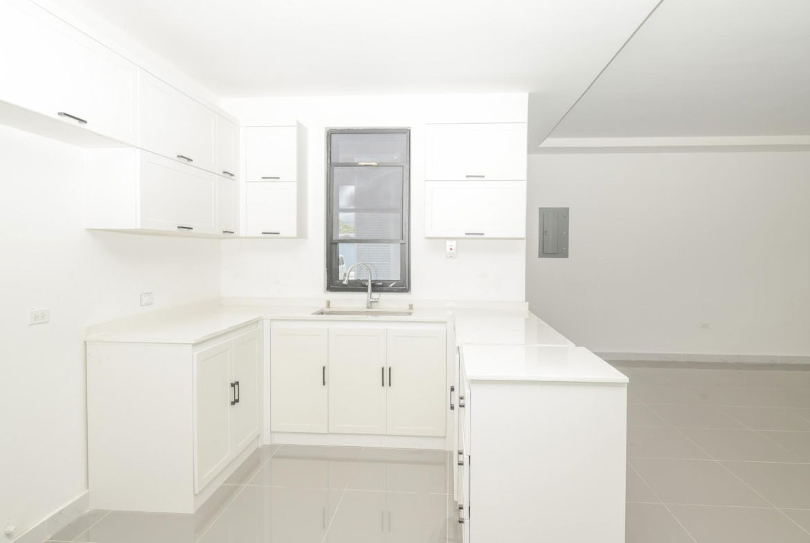 Ninth image of 4-4 Sandhurst Crescent in Kingston 6, St. Andrew, Jamaica - property is For Sale