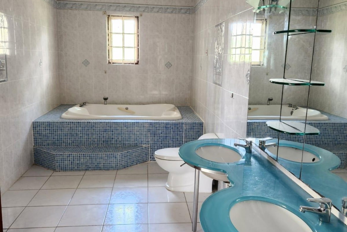 Thirteenth image of 001- 27 Diamond Close in STONY HILL, St. Andrew, Jamaica - property is For Sale