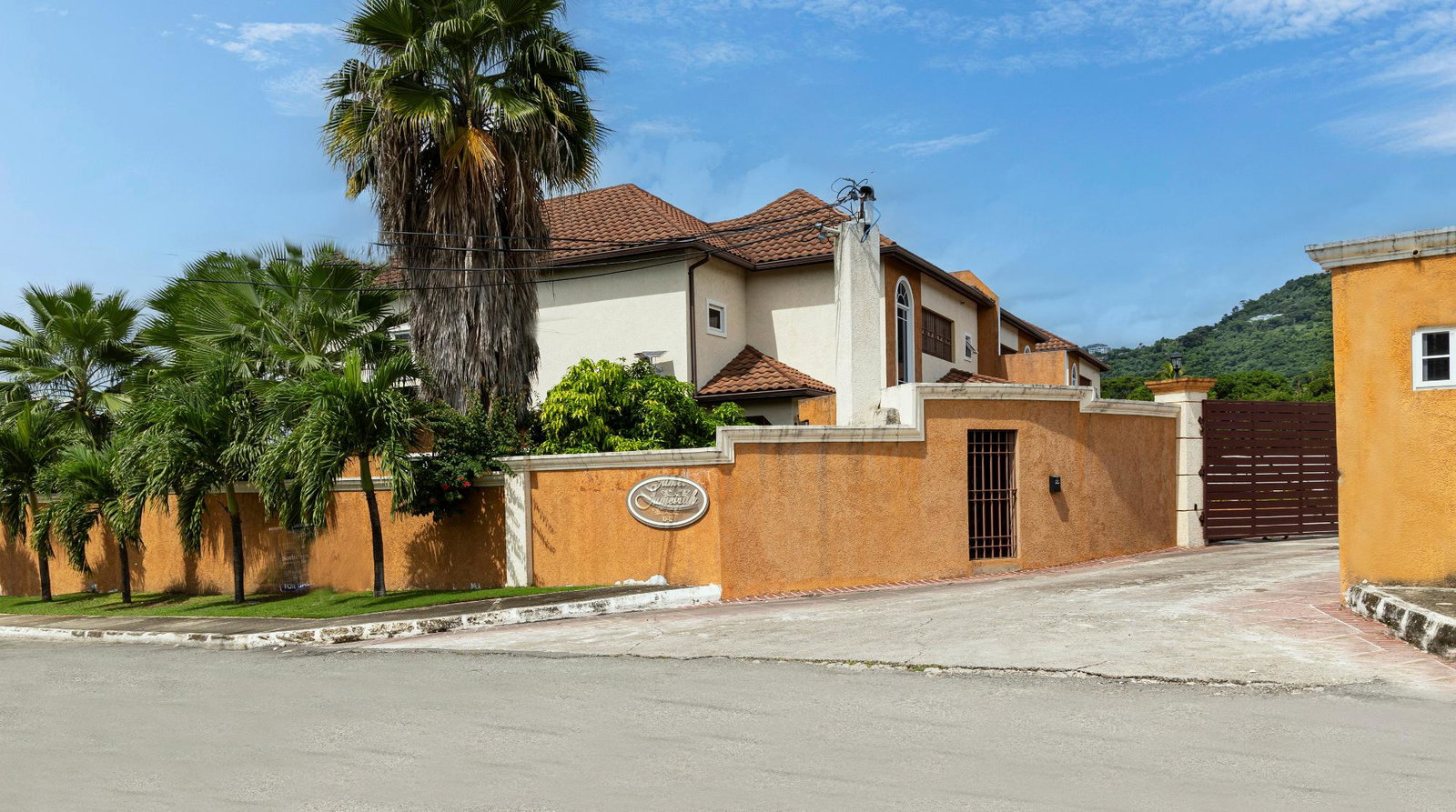 Twentieth image of 3-10-12 Dillsbury Avenue in Kingston 6, St. Andrew, Jamaica - property is For Sale