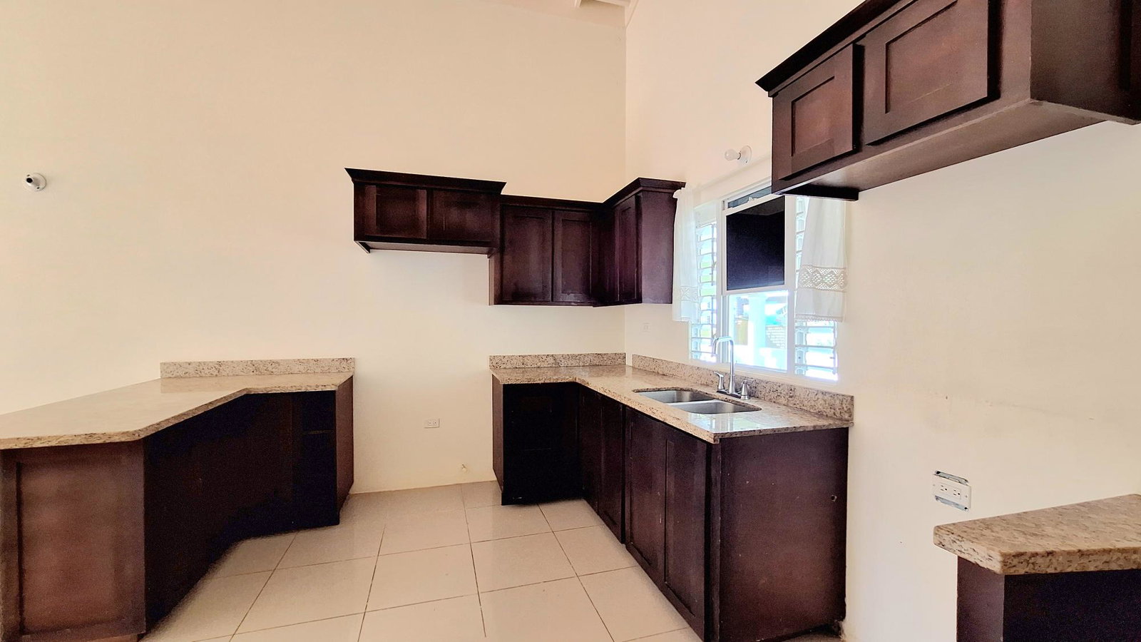 Fifth image of Drax Hall-94 Woodpecker in Ocho Rios, St. Ann, Jamaica - property is For Sale