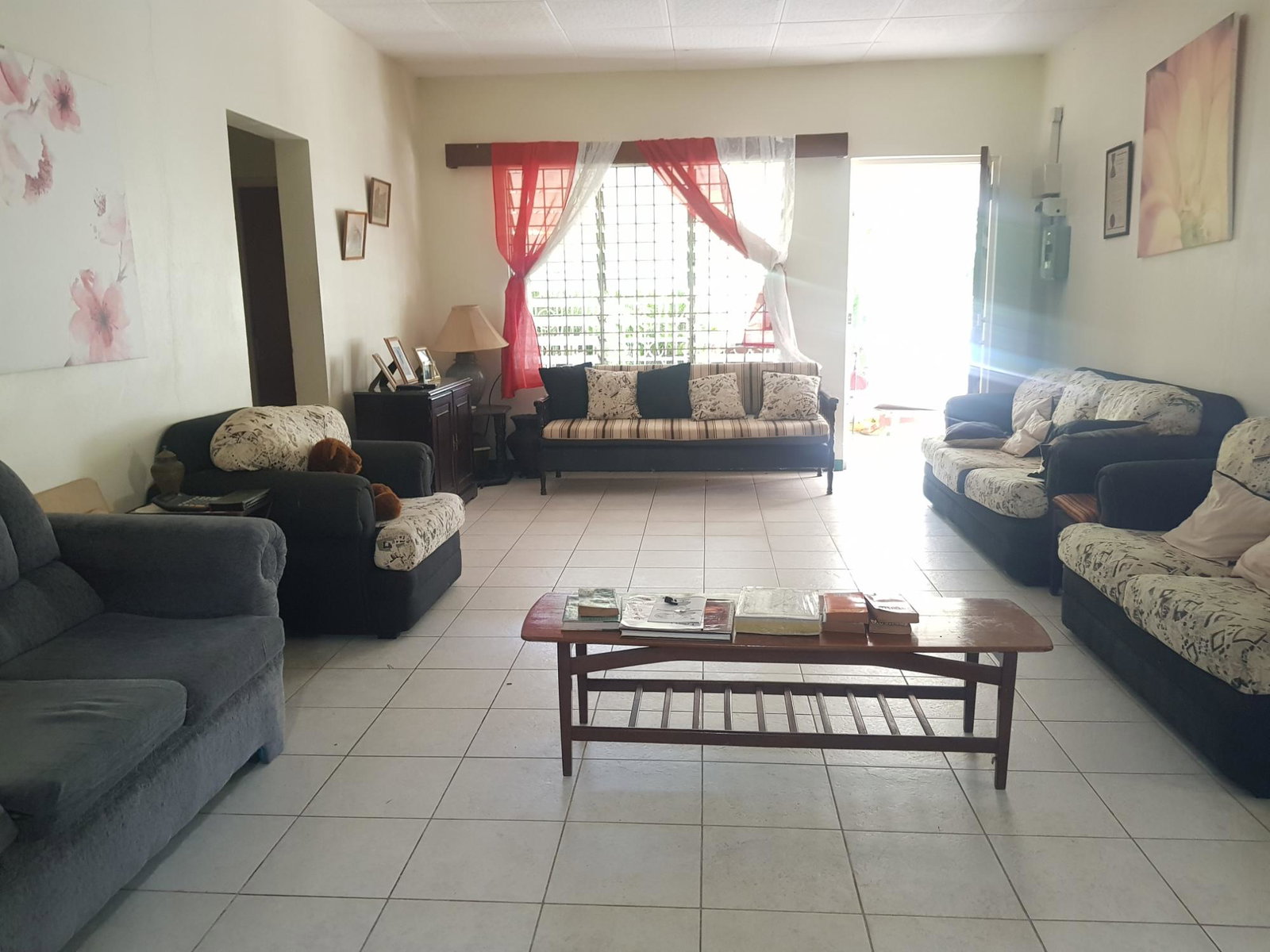 Spacious-4-Bedroom-Home-for-Sale-in-Kingston-6-Rare-Find Sixth image of 16 Armon Jones Crescent in Barbican, St. Andrew, Jamaica - property is For Sale