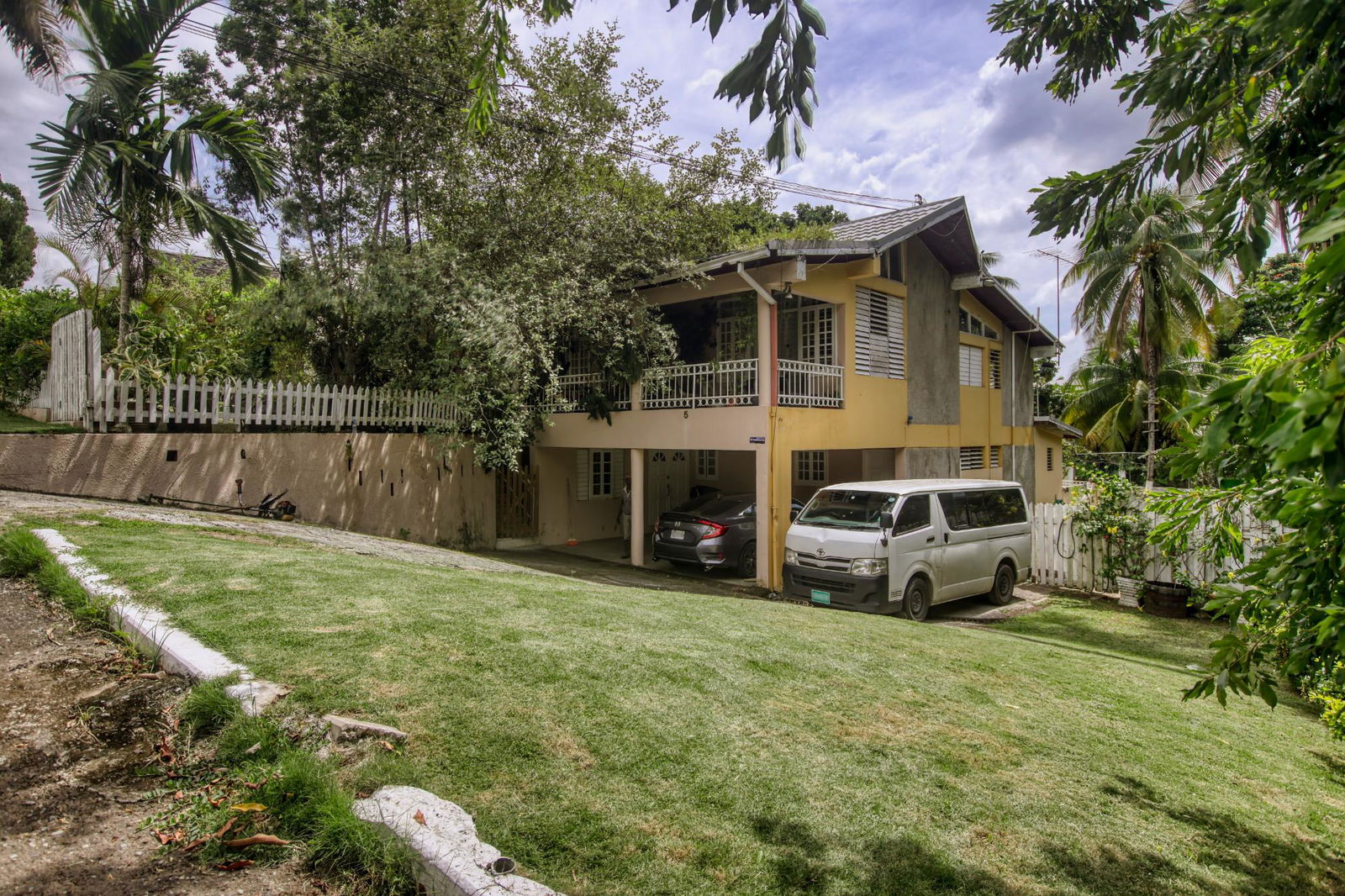 Fifth image of Orange Park in STONY HILL, St. Andrew, Jamaica - property is For Sale
