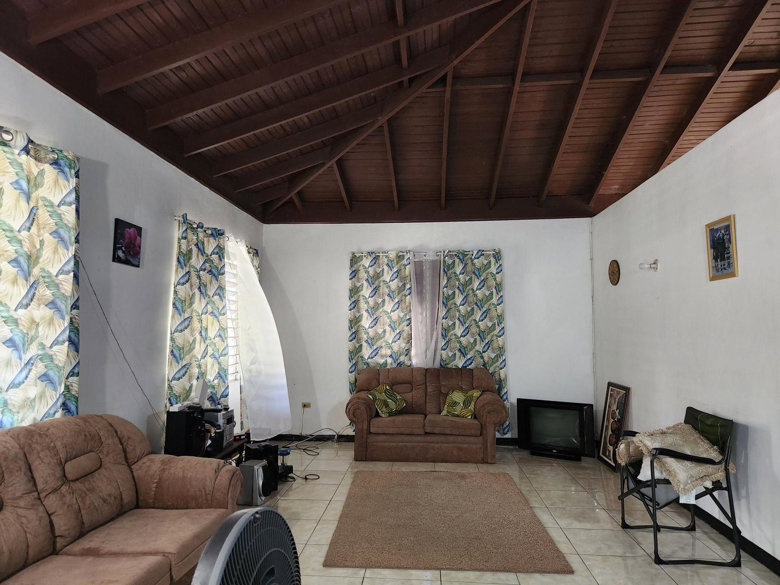 Fifth image of 4 Lipscombe Drive in Kingston 9, St. Andrew, Jamaica - property is For Sale