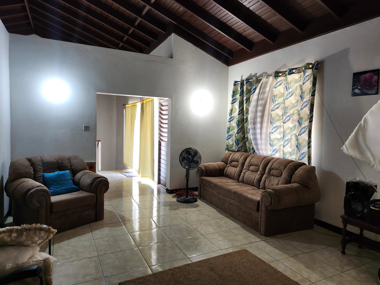 Tenth image of 4 Lipscombe Drive in Kingston 9, St. Andrew, Jamaica - property is For Sale