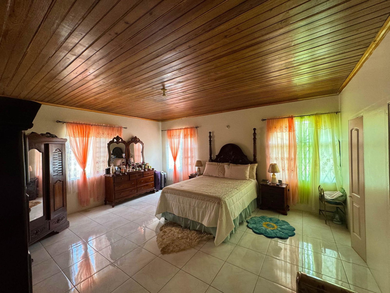 Seventh image of 9 Battersea Avenue in Mandeville, Manchester, Jamaica - property is For Sale