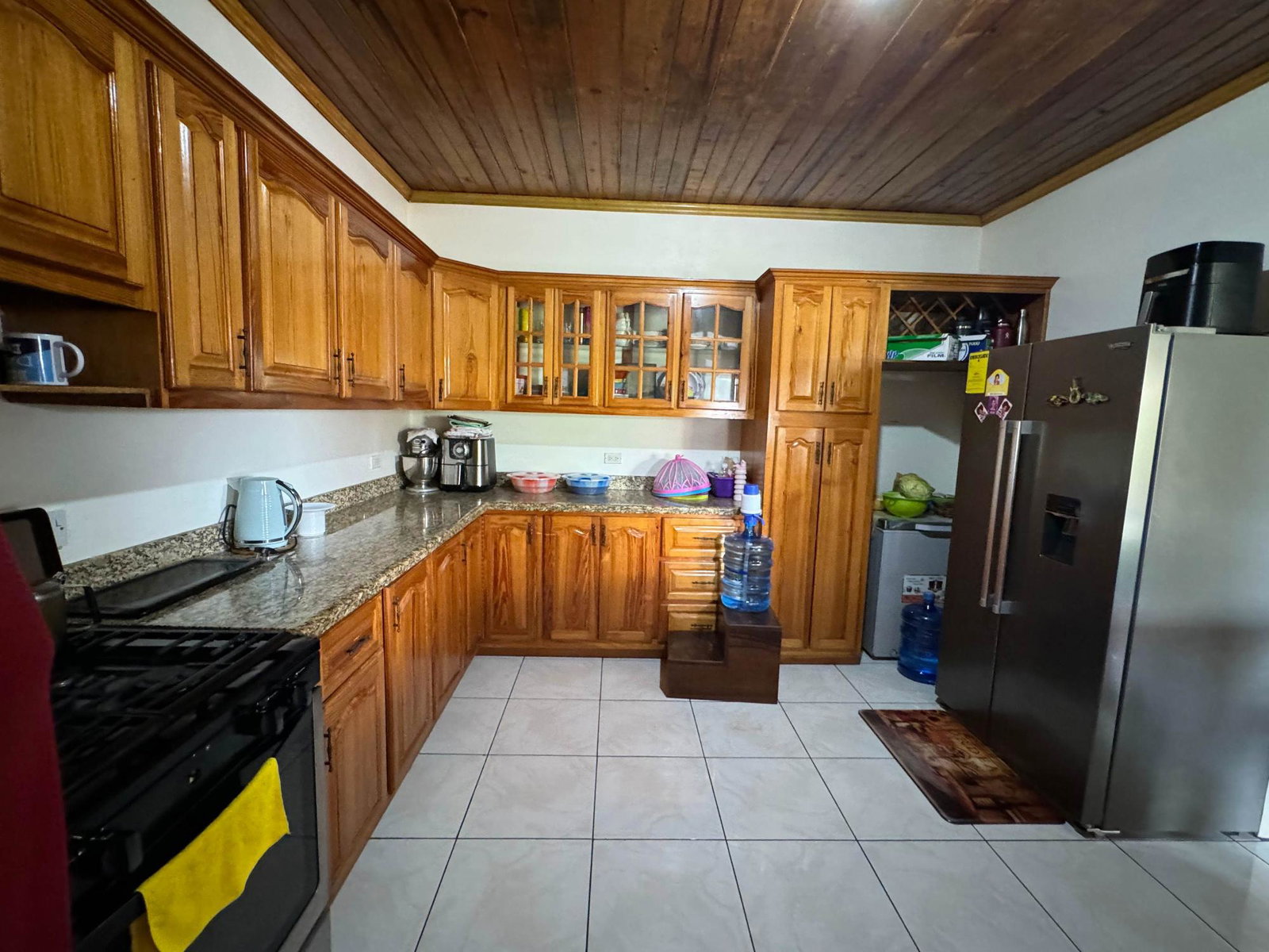 Eighth image of 9 Battersea Avenue in Mandeville, Manchester, Jamaica - property is For Sale