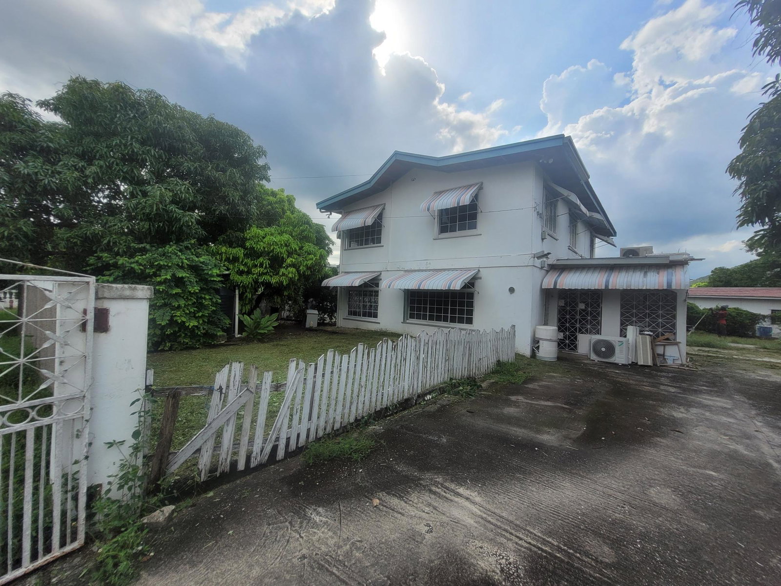 Third image of 7 Montery Avenue in Kingston 20, St. Andrew, Jamaica - property is For Sale