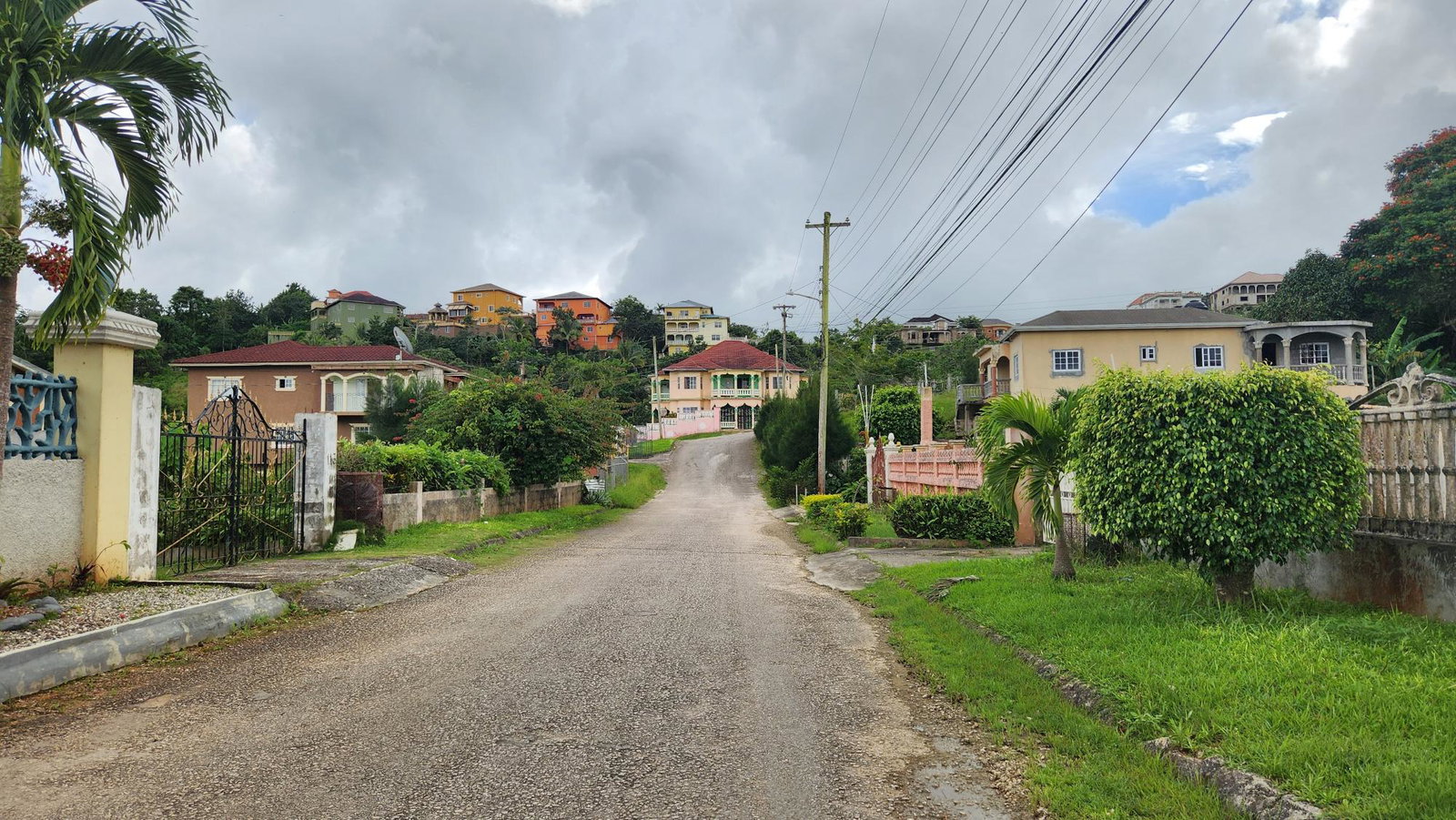 Spacious-5-Bedroom-Home-for-Sale-in-Glencoe-Spaldings Seventh image of Lot 104 Mimosa Drive, Glencoe, sp in Walderston, Manchester, Jamaica - property is For Sale