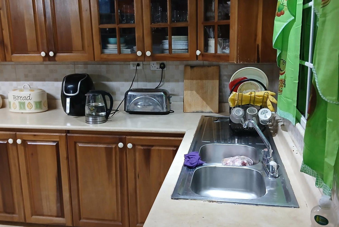Fifth image of 2 Mason Run Hatfield/kingsl in Hatfield, Manchester, Jamaica - property is For Sale