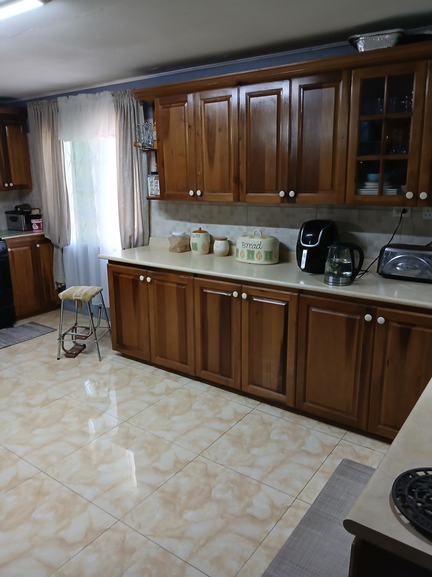 Spacious-5-Bedroom-House-for-Sale-in-Manchester-Jamaica Sixth image of 2 Mason Run Hatfield/kingsl in Hatfield, Manchester, Jamaica - property is For Sale