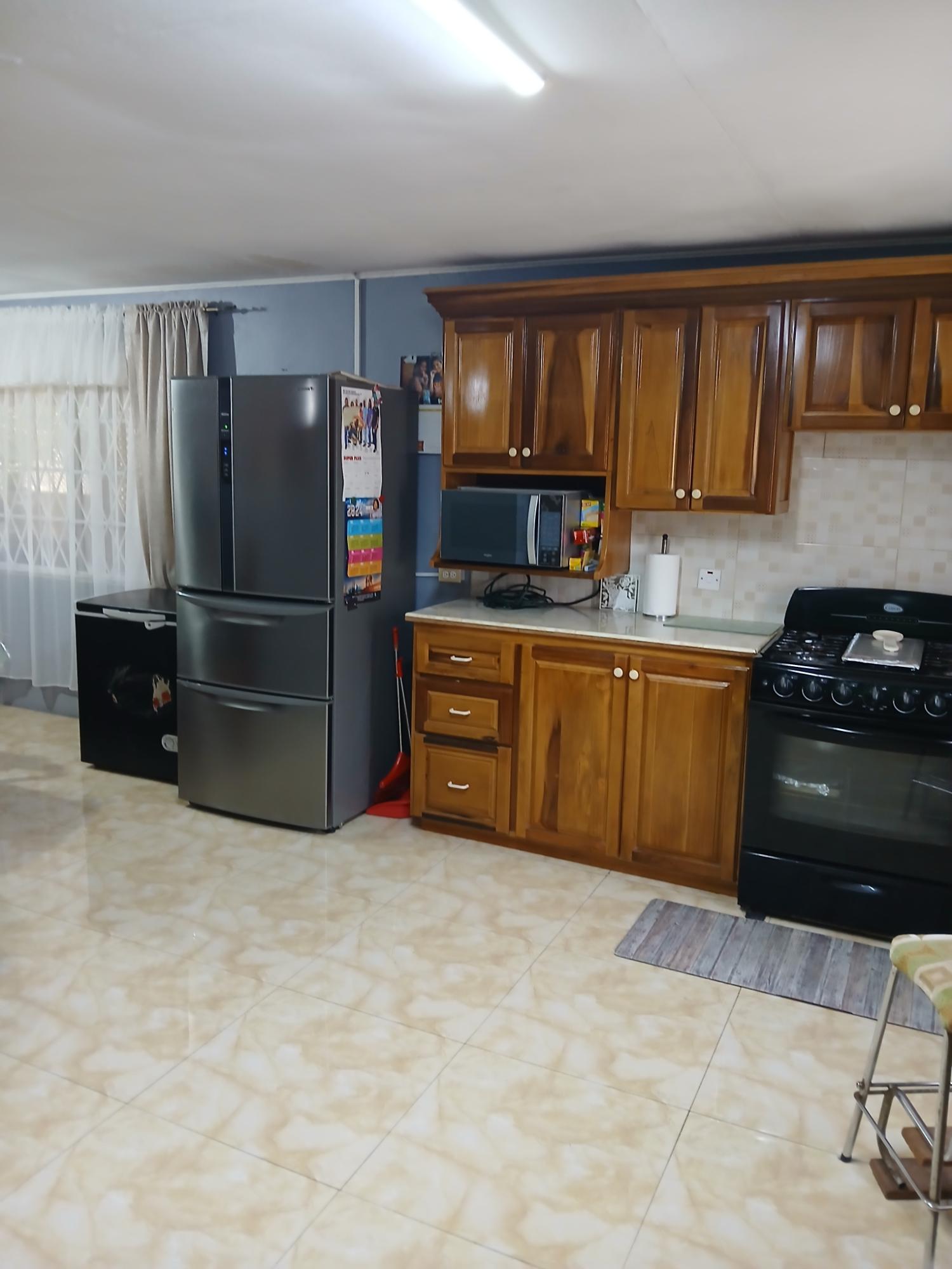 Spacious-5-Bedroom-House-for-Sale-in-Manchester-Jamaica Seventh image of 2 Mason Run Hatfield/kingsl in Hatfield, Manchester, Jamaica - property is For Sale