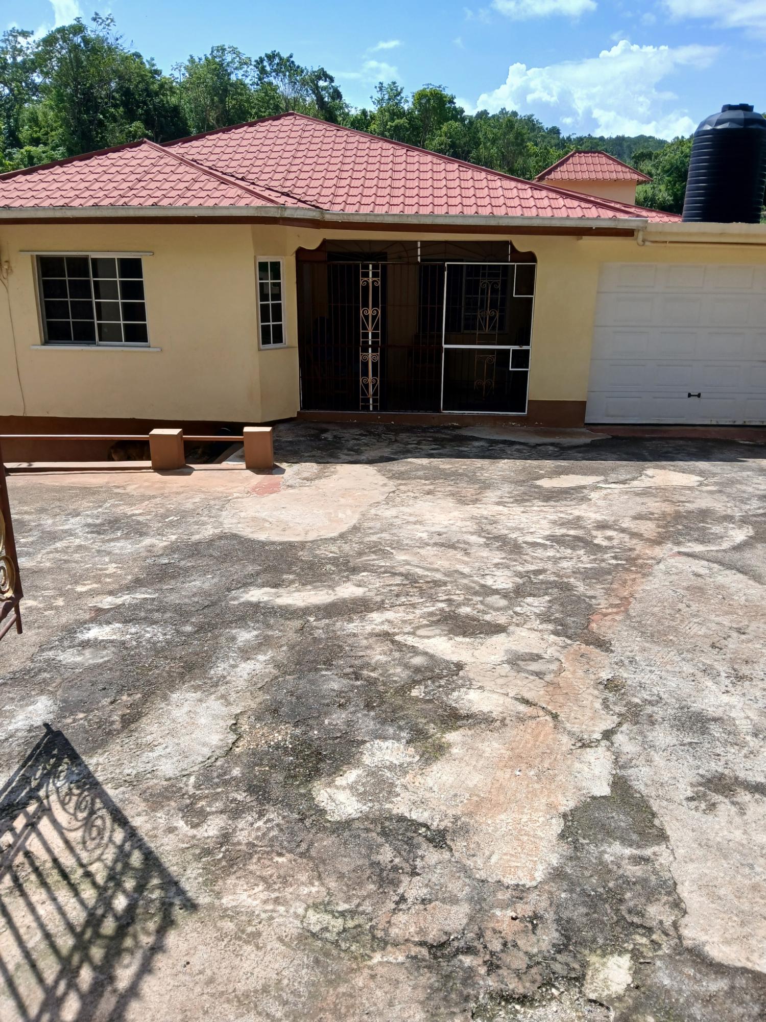 Spacious-5-Bedroom-House-for-Sale-in-Manchester-Jamaica First image of 2 Mason Run Hatfield/kingsl in Hatfield, Manchester, Jamaica - property is For Sale