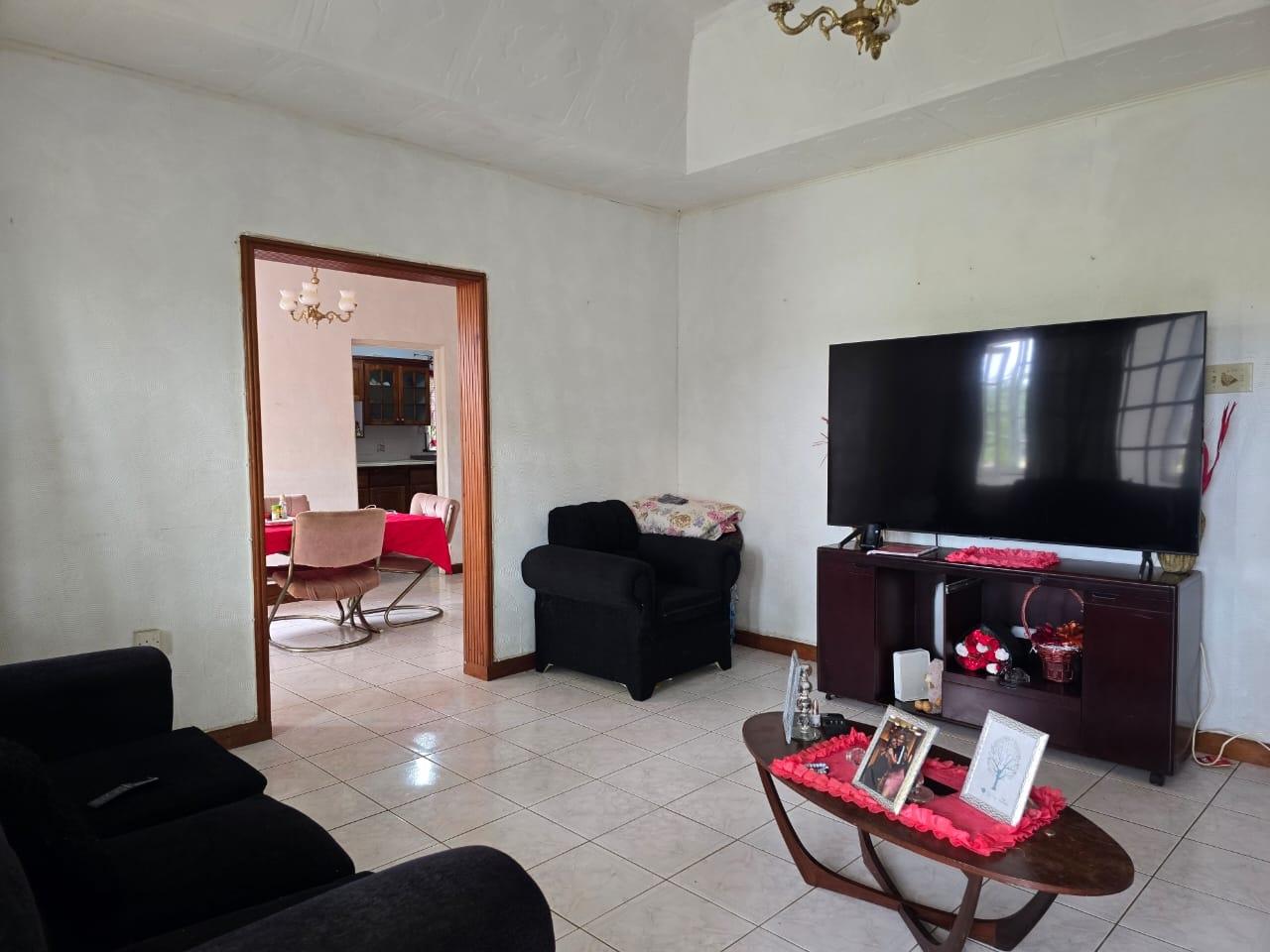 Seventh image of Red Bank in Mandeville, Manchester, Jamaica - property is For Sale