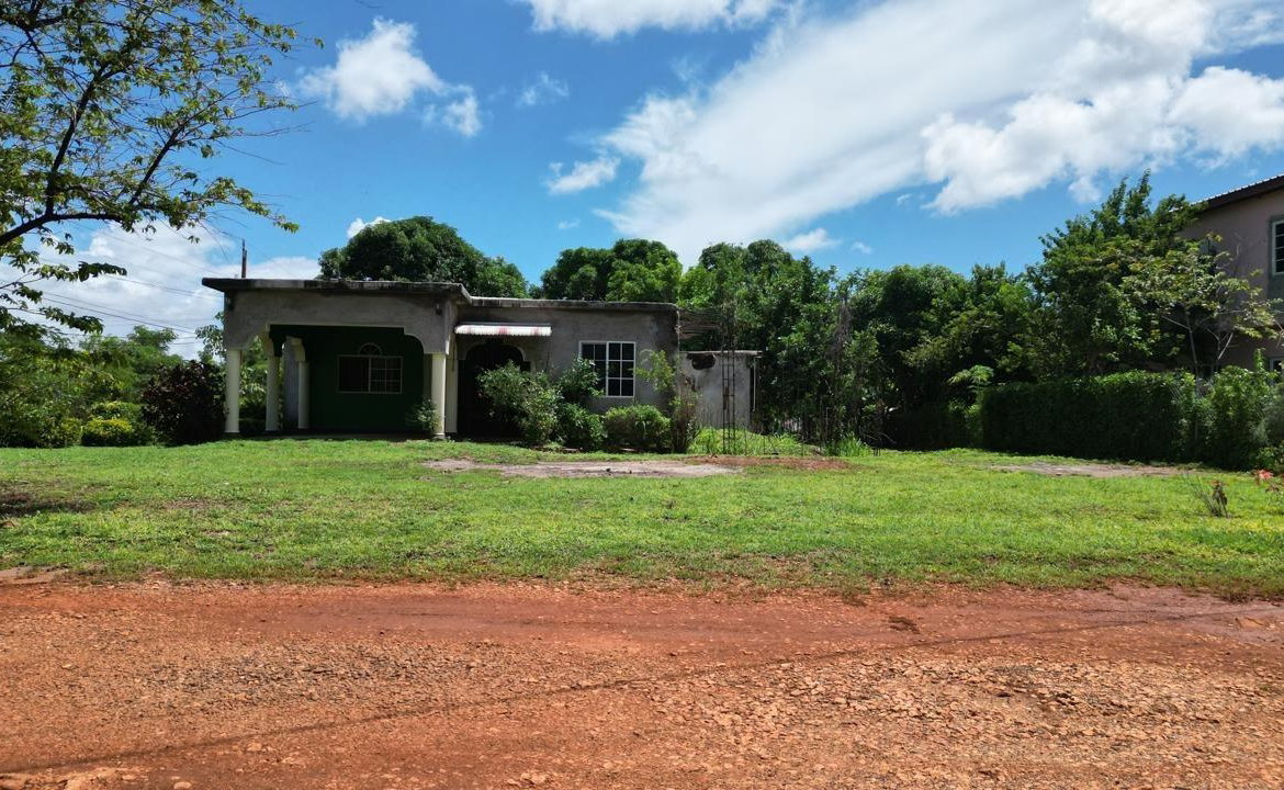 Thirteenth image of 92a Bellevue Drive in Bellevue Heights, St. Catherine, Jamaica - property is For Sale