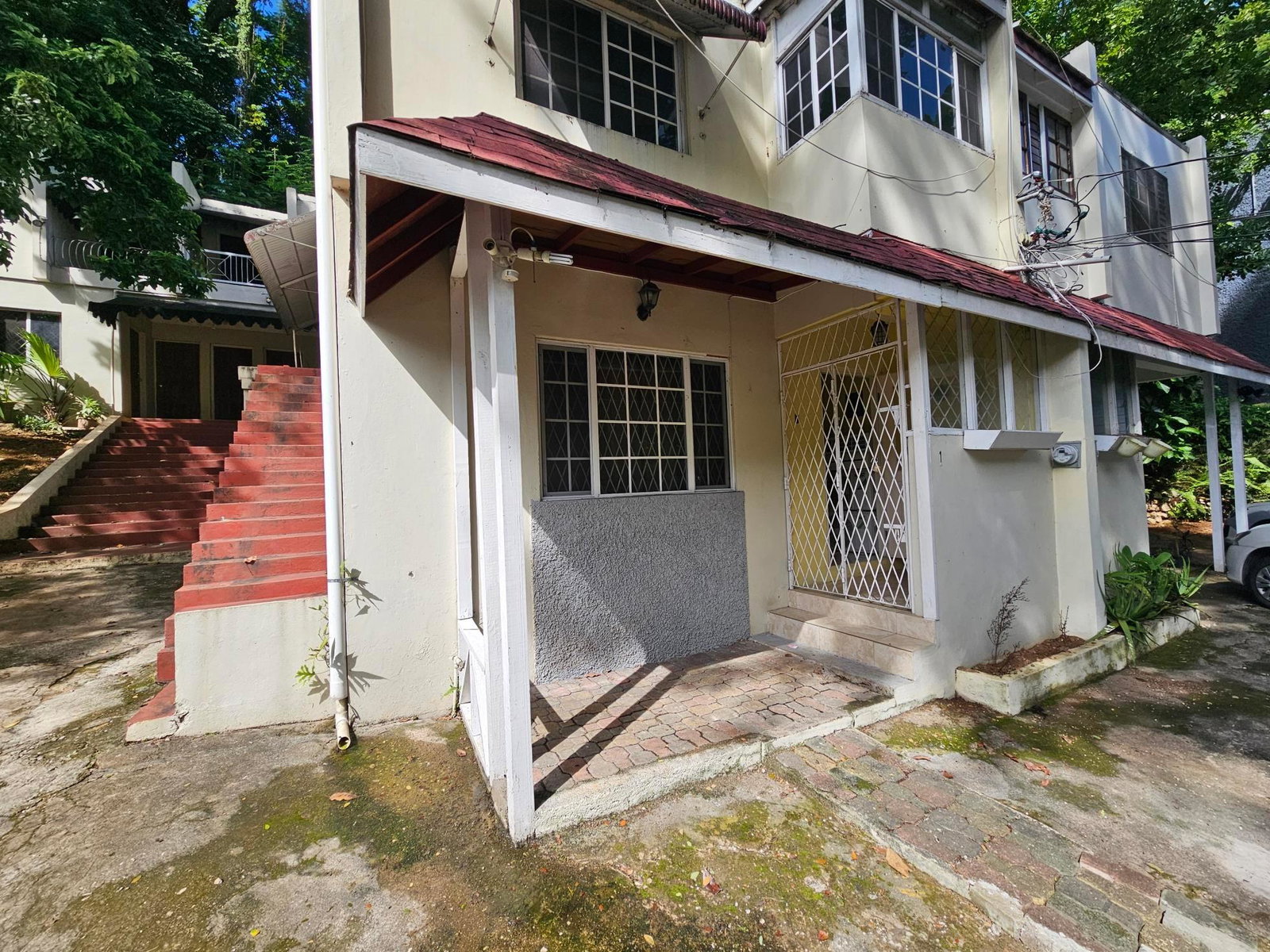 Sixth image of Apt 1-69 3/4 Long Lane in Kingston 8, St. Andrew, Jamaica - property is For Sale