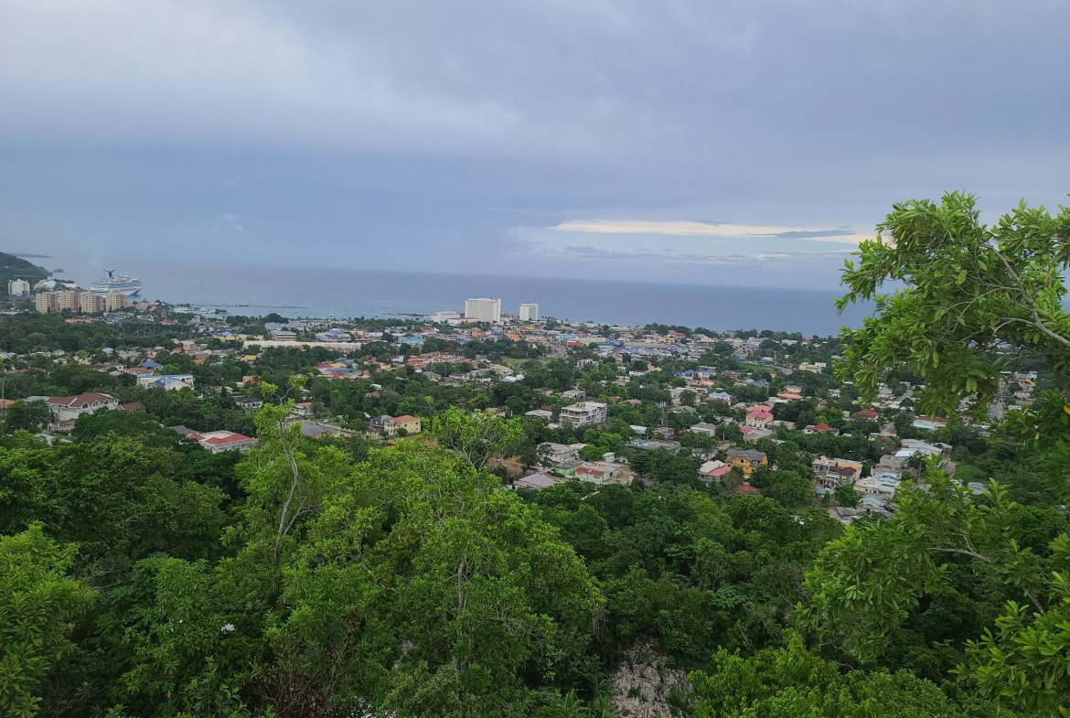 Nineteenth image of th 2- Ocho Rios Country Club in Ocho Rios, St. Ann, Jamaica - property is For Sale