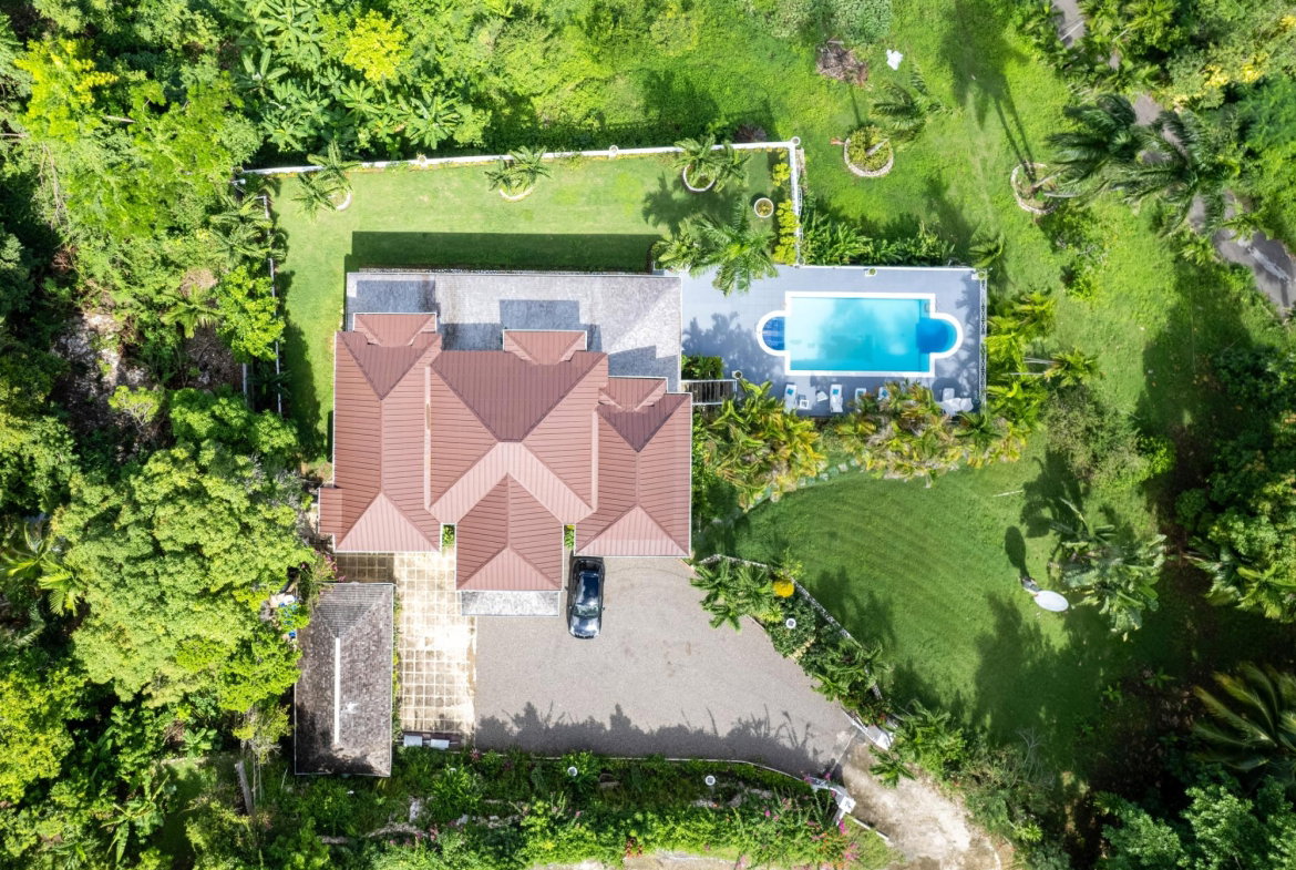 Fourth image of Stonaway Villa in Ocho Rios, St. Ann, Jamaica - property is For Sale