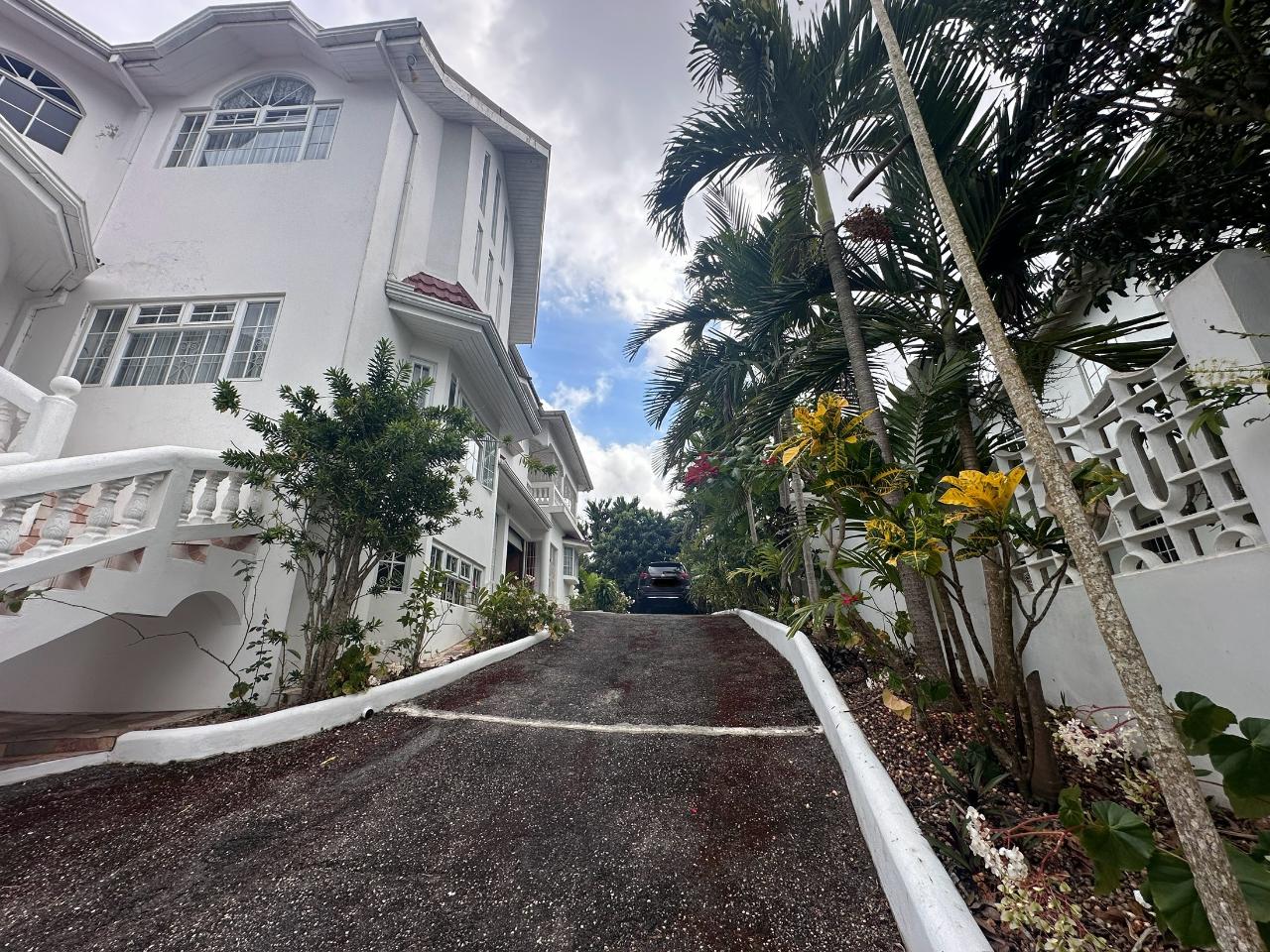 Tenth image of 9 Monticello Park in Mandeville, Manchester, Jamaica - property is For Sale