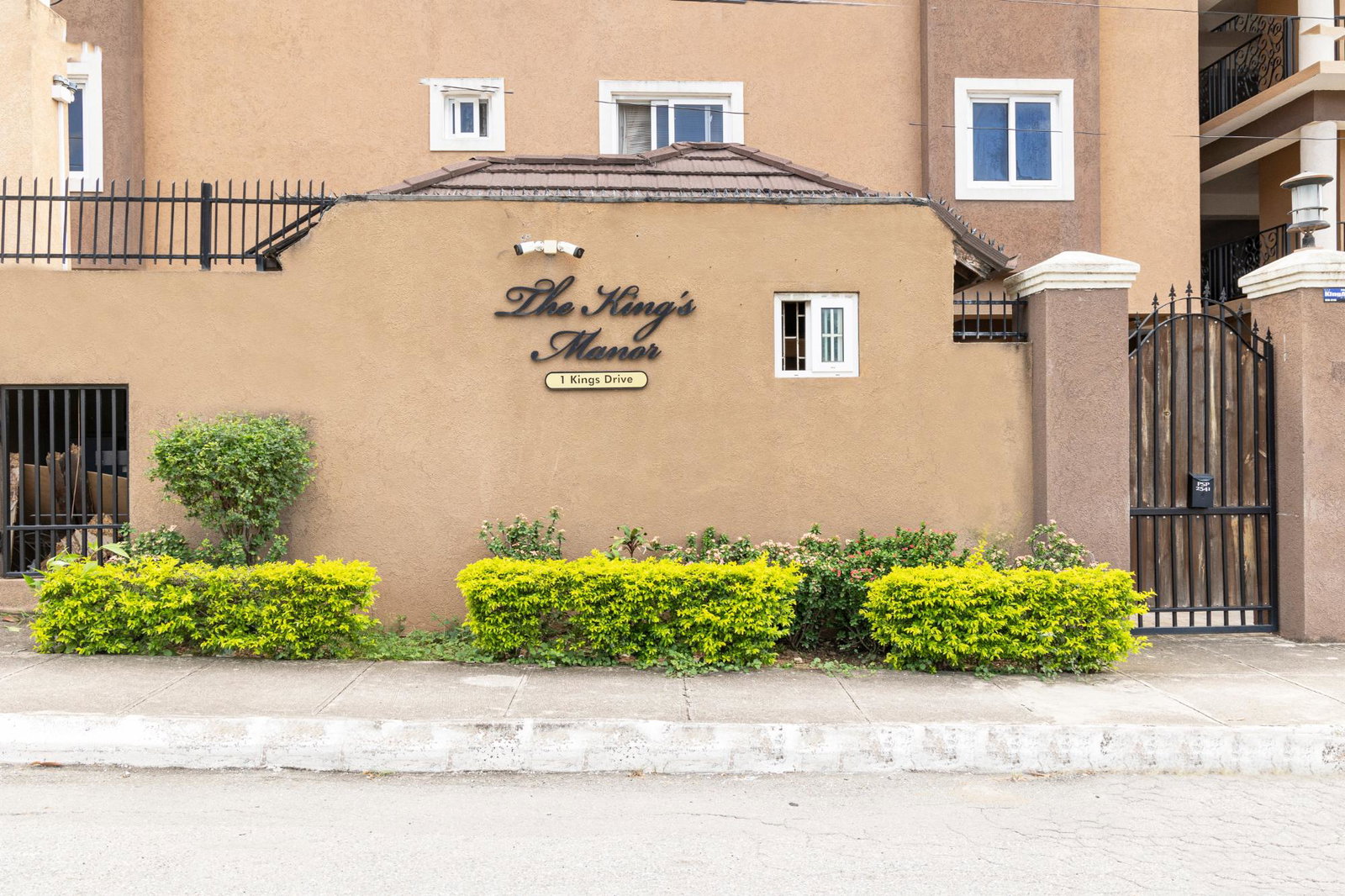 Second image of 1 Kings Drive in Kingston 6, St. Andrew, Jamaica - property is For Sale