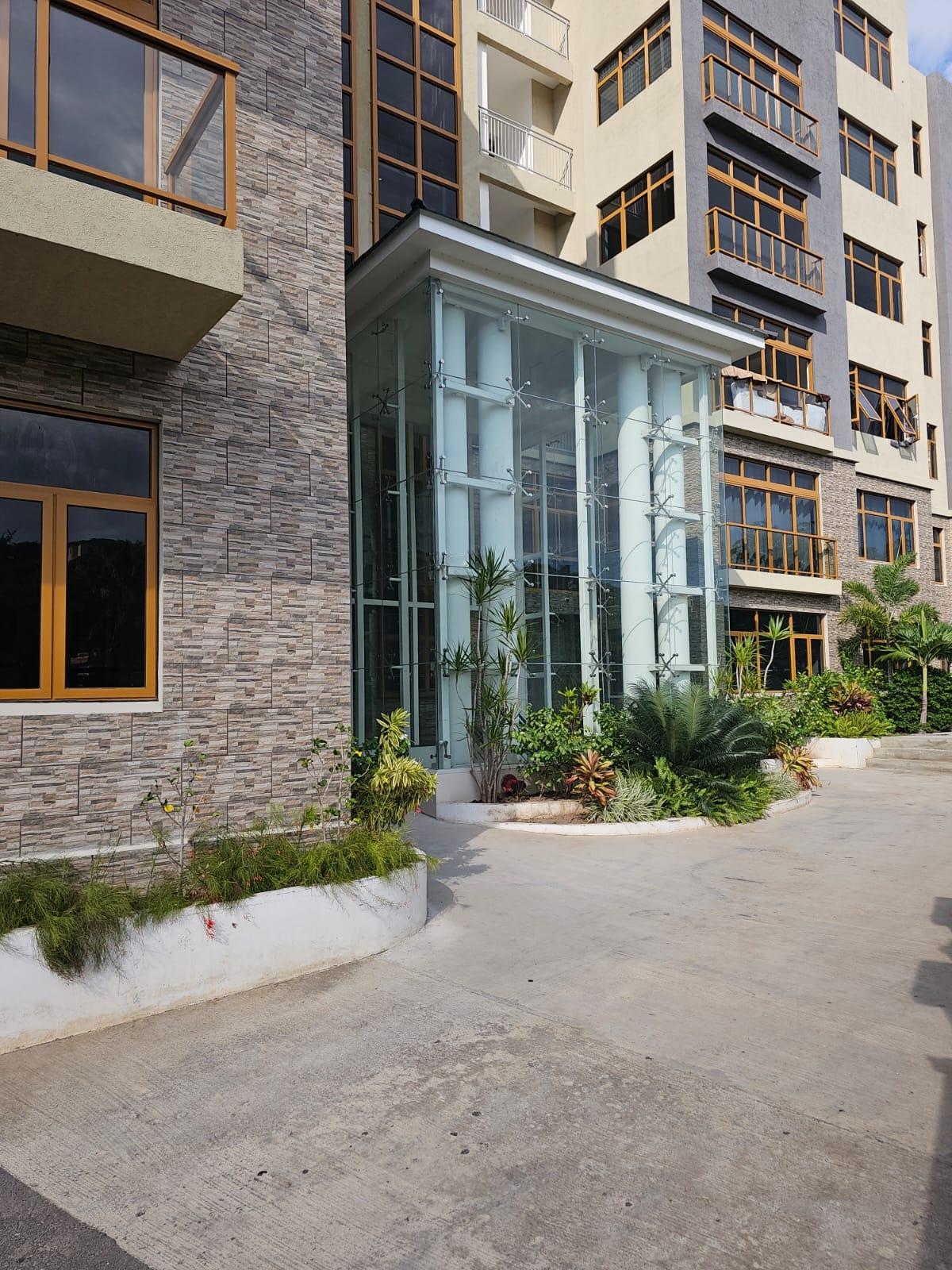 Stunning-2-Bedroom-Apartment-for-Sale-in-Kingston-6-Wellington-Rose Second image of Apt 17-30 Wellington Drive in Kingston 6, St. Andrew, Jamaica - property is For Sale