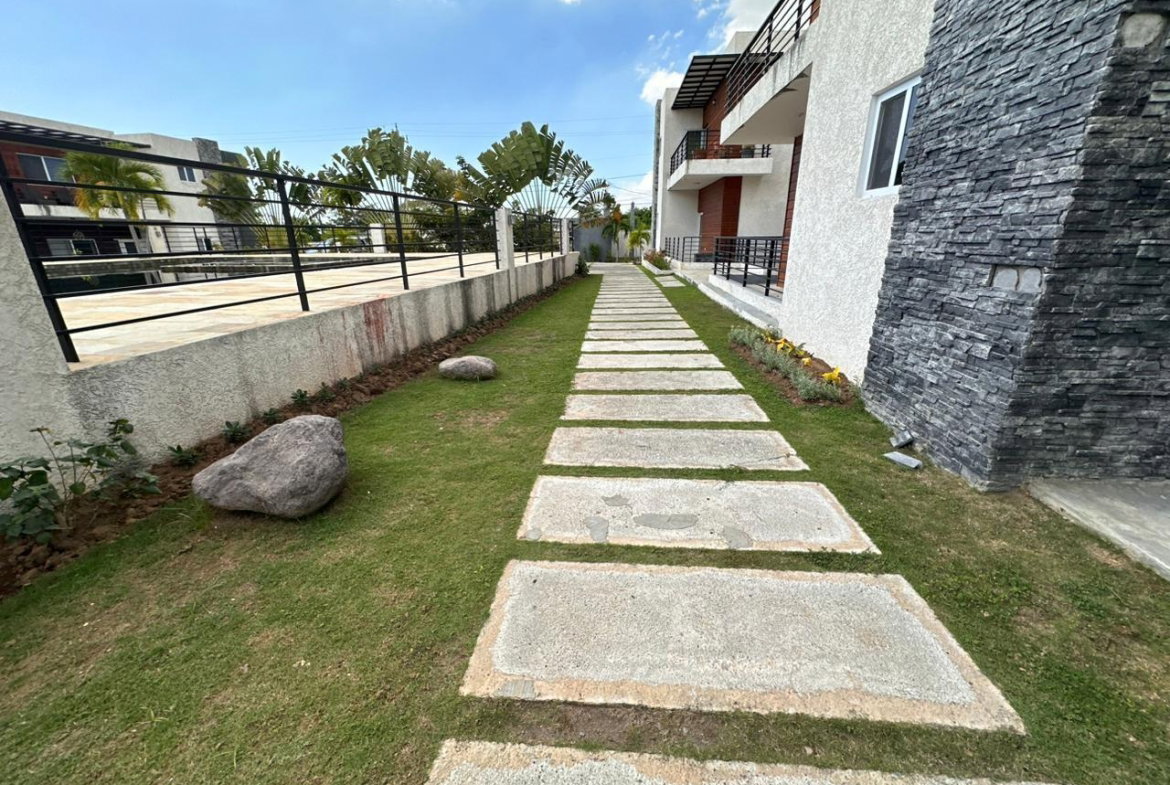 Thirteenth image of 2-16-18 Russell Heights in Kingston 8, St. Andrew, Jamaica - property is For Sale