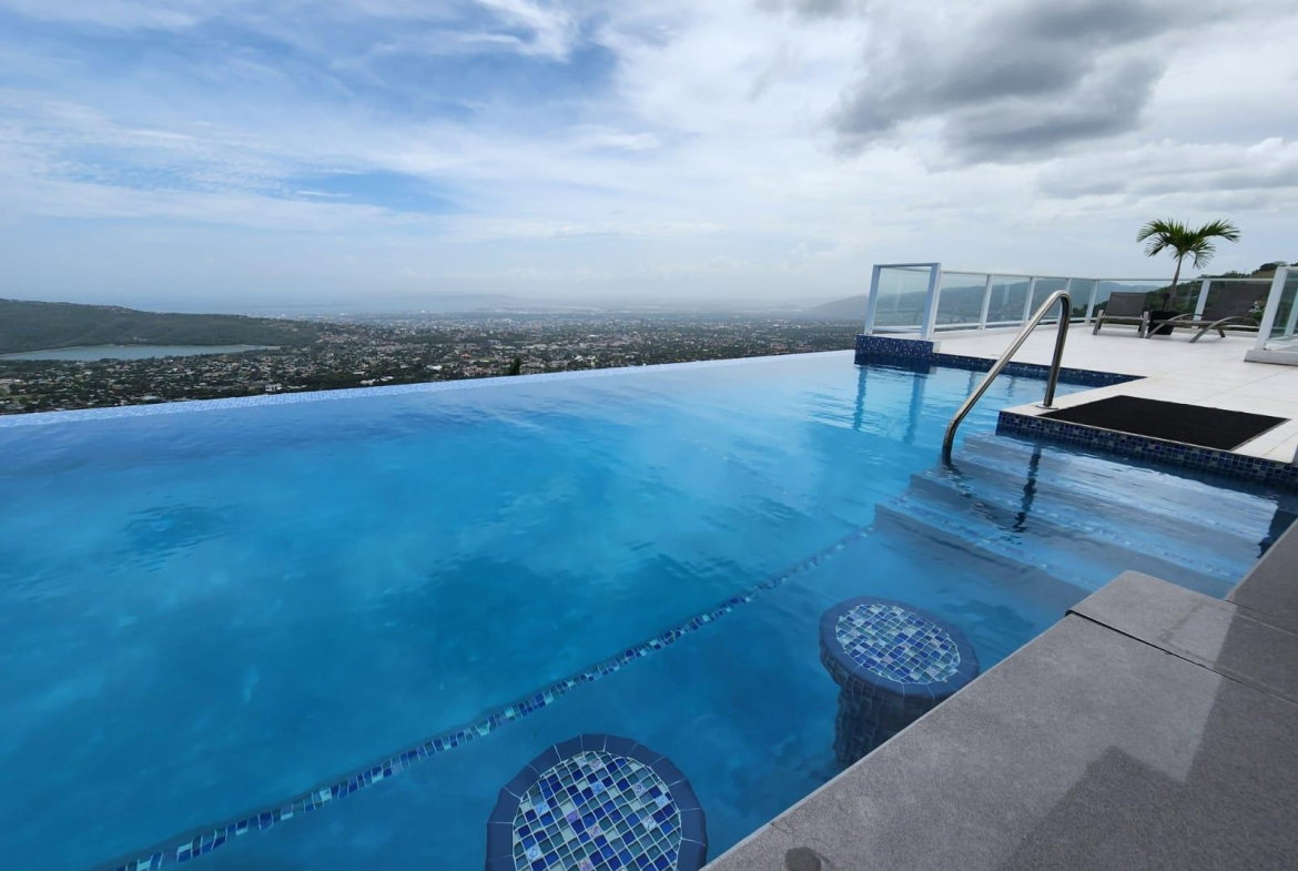 Eleventh image of 7-1 Skyline Close in Jacks Hill, St. Andrew, Jamaica - property is For Sale