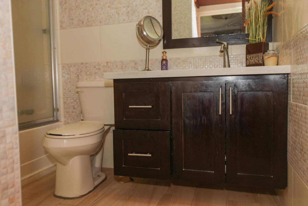 Eleventh image of 4-5 Richings Avenue in Kingston 6, St. Andrew, Jamaica - property is For Sale