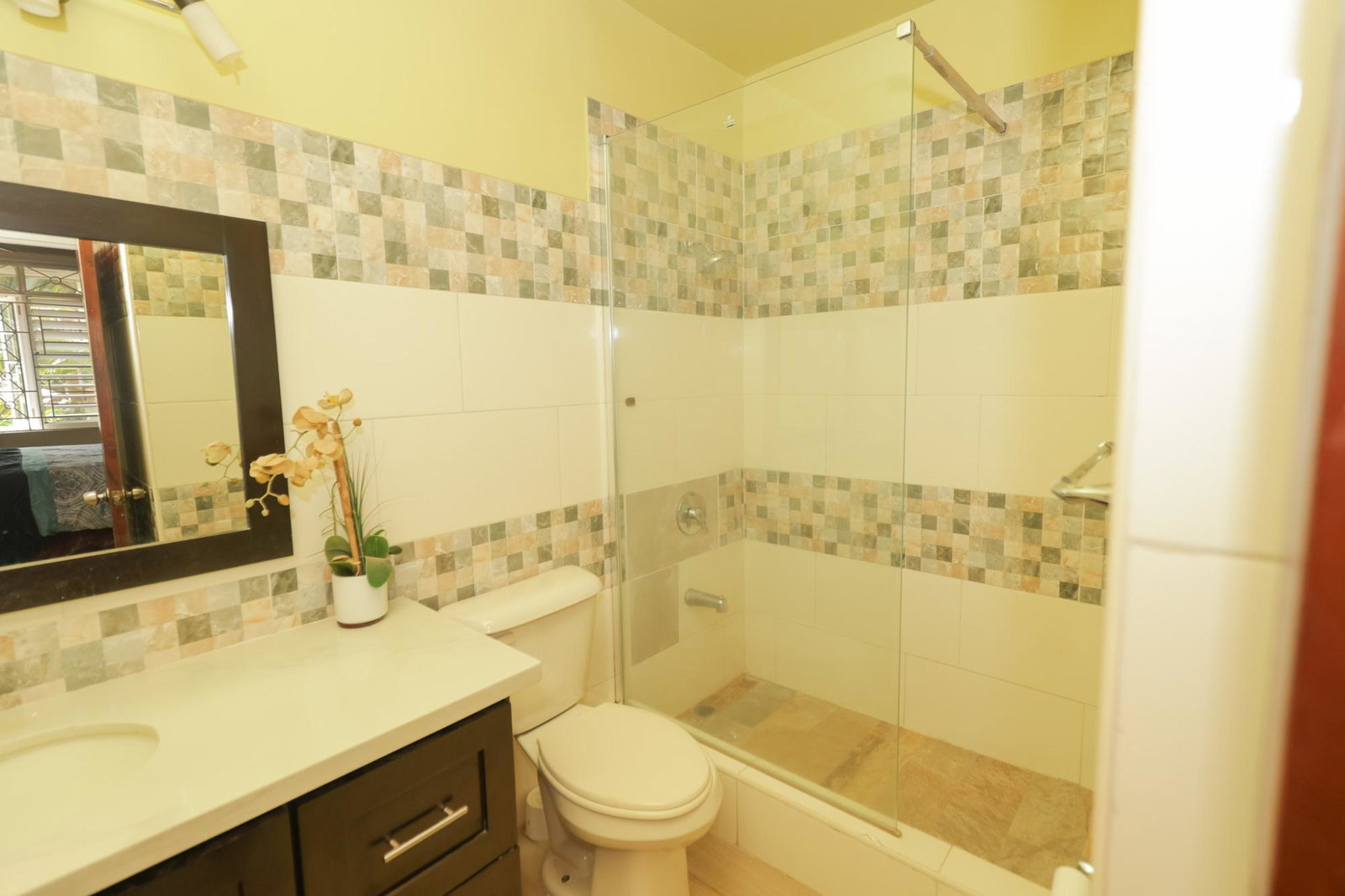 Thirteenth image of 4-5 Richings Avenue in Kingston 6, St. Andrew, Jamaica - property is For Sale