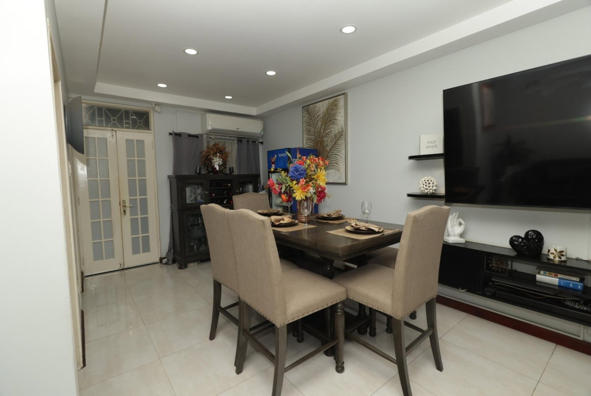 Fifth image of 4-5 Richings Avenue in Kingston 6, St. Andrew, Jamaica - property is For Sale