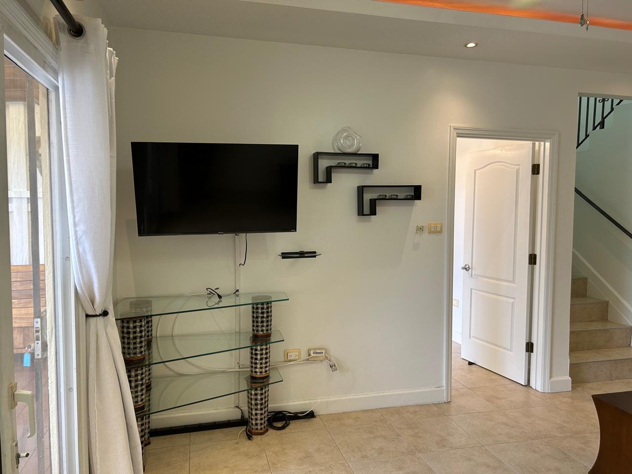 Seventeenth image of th 26-17 East Kings House Road, ki in Kingston 6, St. Andrew, Jamaica - property is For Sale