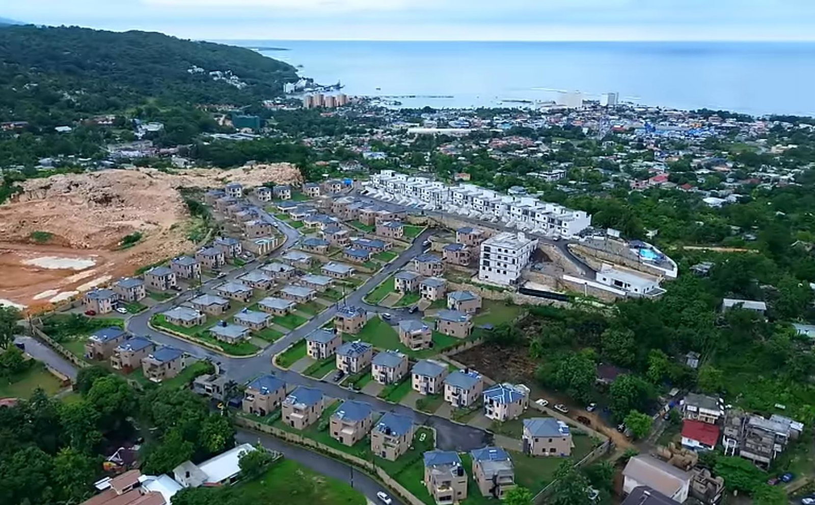 Stunning-3-Bed-House-for-Sale-in-Ocho-Rios-Country-Club-Jamaica Seventeenth image of 10 Ocho Rios Country Club in Ocho Rios, St. Ann, Jamaica - property is For Sale